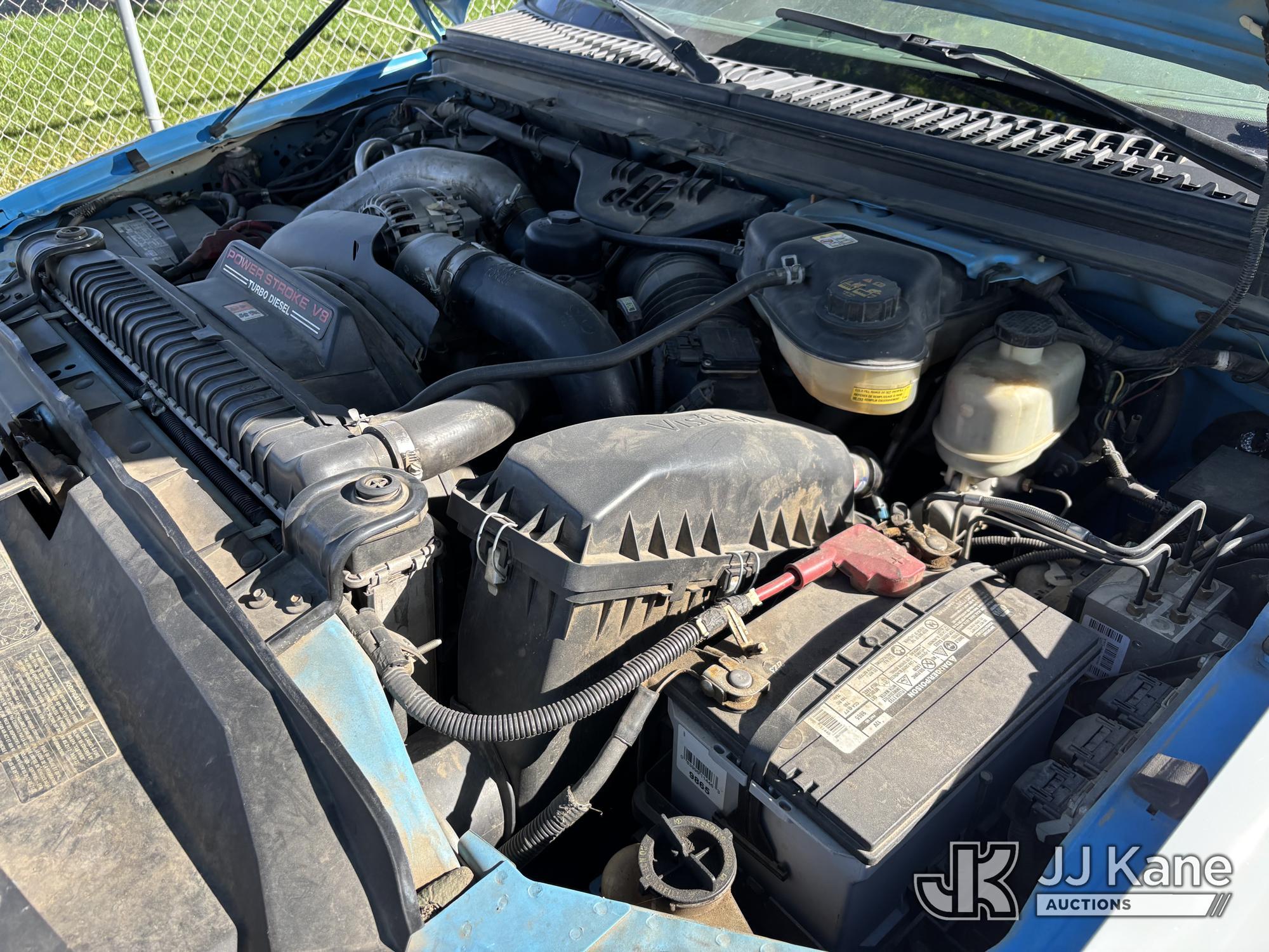(Dixon, CA) 2005 Ford F-350 SD 4x4 Service Truck Runs & Moves