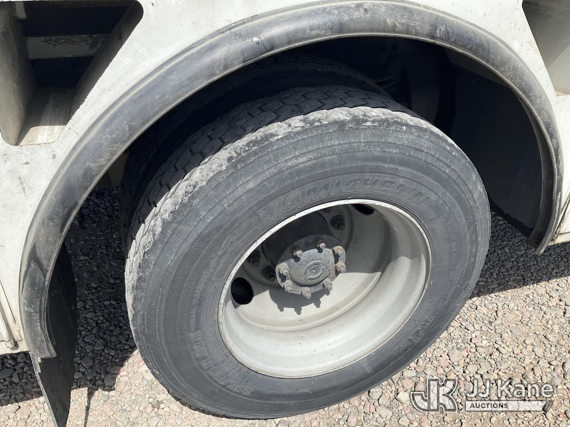 (Dixon, CA) 2005 Freightliner M2 106 Air Compressor/Enclosed Utility Truck Runs & Moves