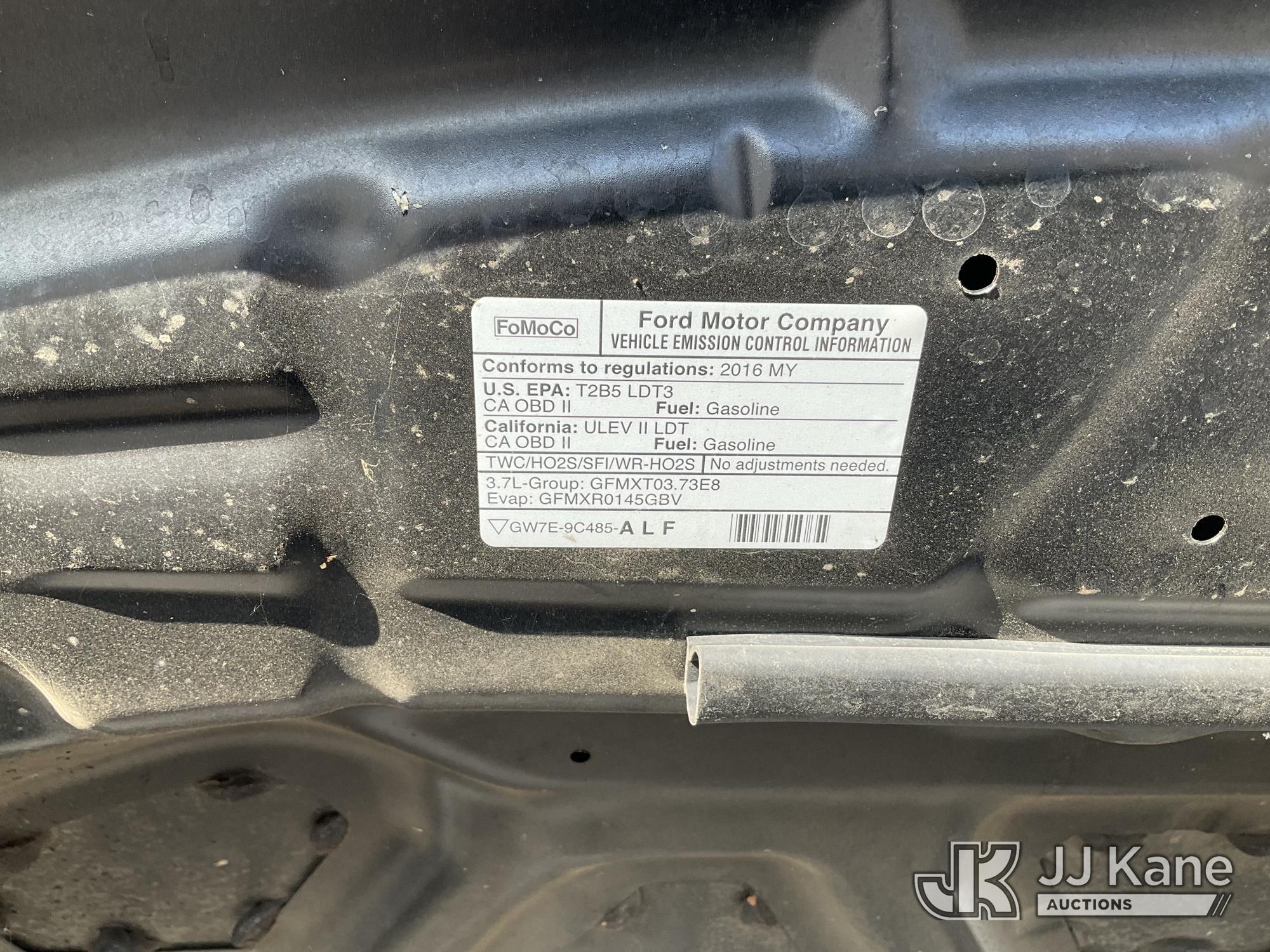 (Dixon, CA) 2016 Ford Explorer AWD Police Interceptor 4-Door Sport Utility Vehicle Runs & Moves) (Ho