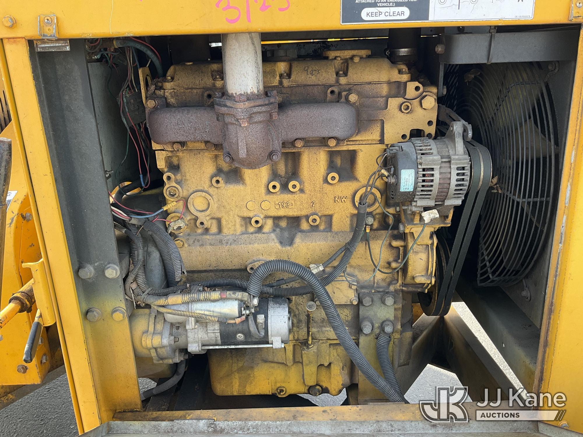 (Dixon, CA) 2005 Wood Chuck 1200 Chipper (12in Disc) Not Running, Condition Unknown) (Towable, No Ke