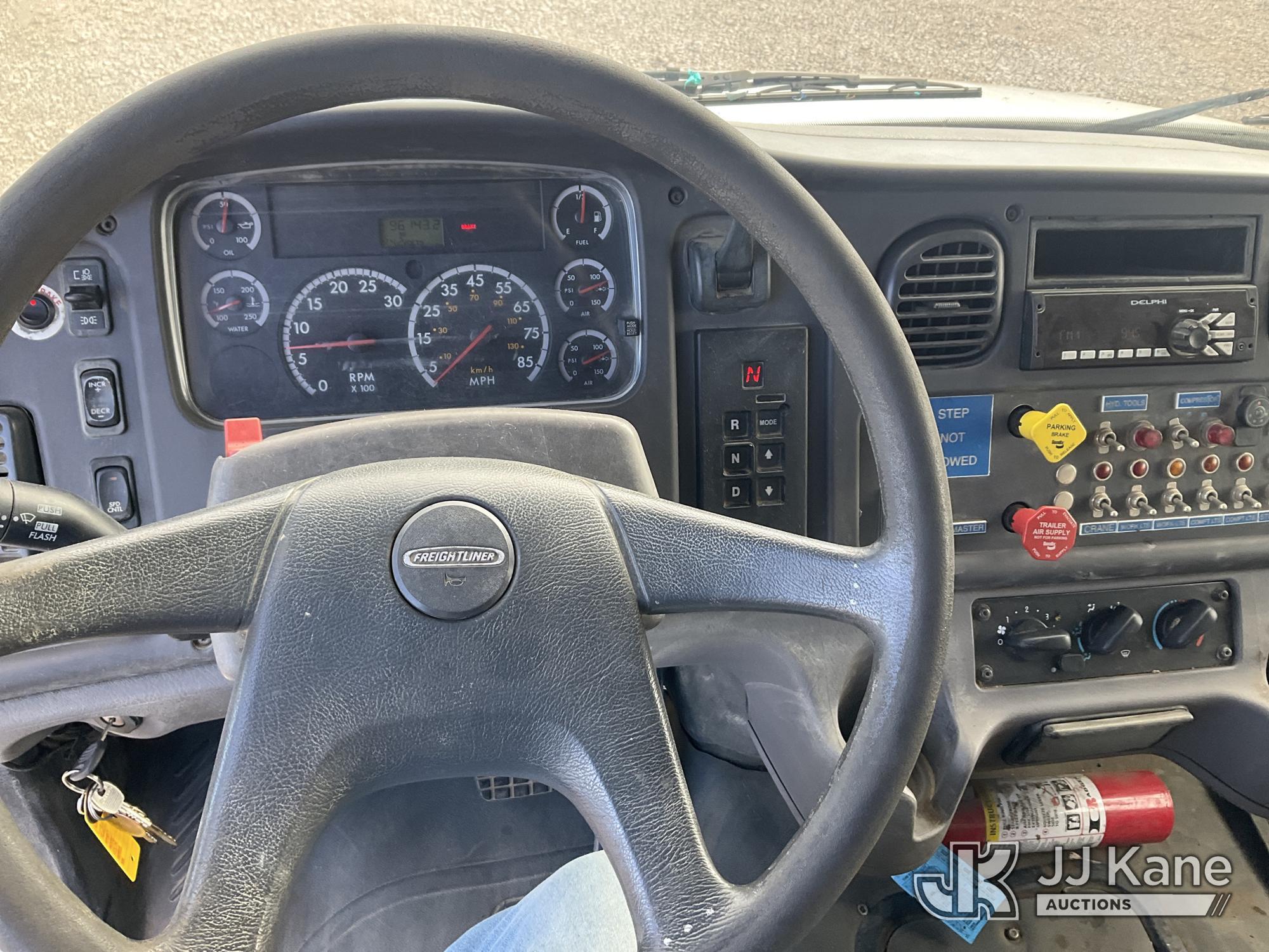 (Dixon, CA) 2006 Freightliner M2 106 Air Compressor/Enclosed Utility Truck Runs & Moves