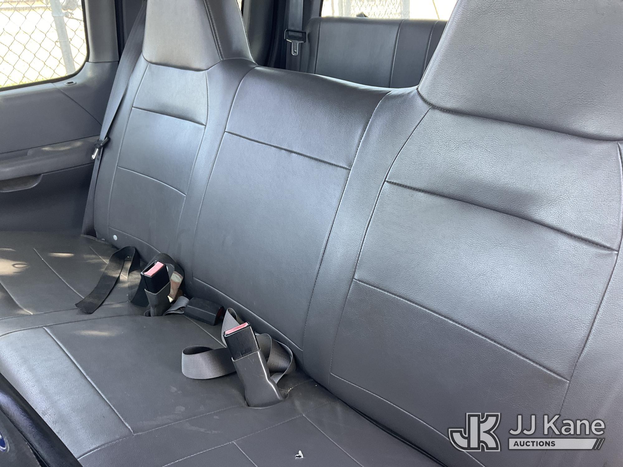 (Dixon, CA) 2004 Ford F-150 Heritage 4x4 Extended-Cab Pickup Truck Runs & Moves