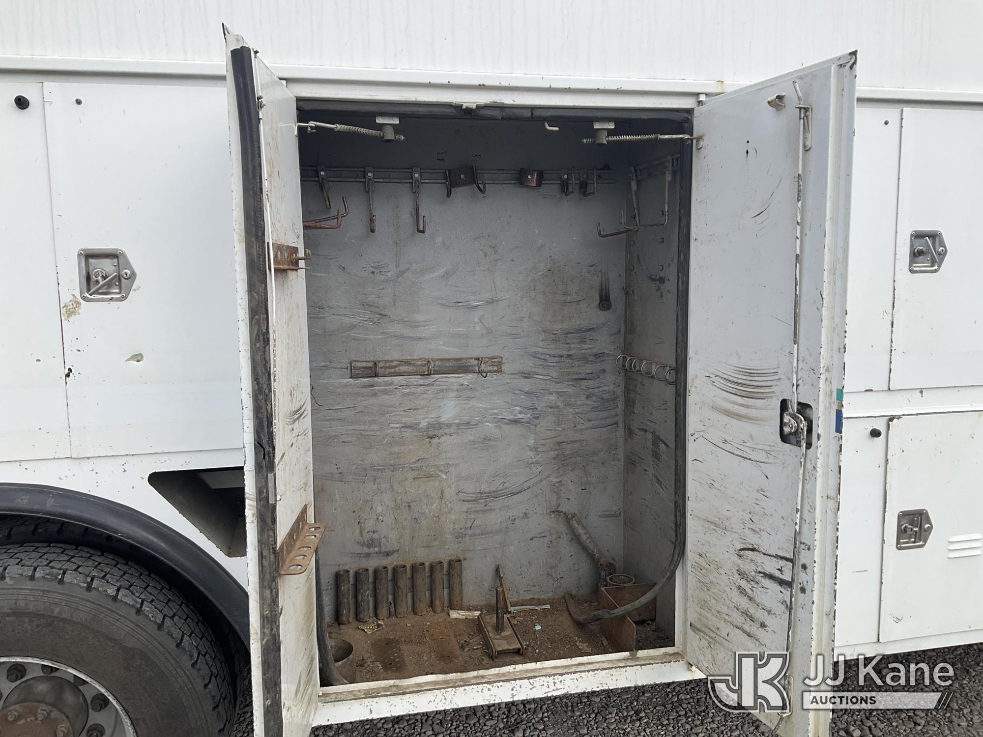 (Dixon, CA) 2006 Freightliner M2 106 Air Compressor/Enclosed Utility Truck Runs & Moves