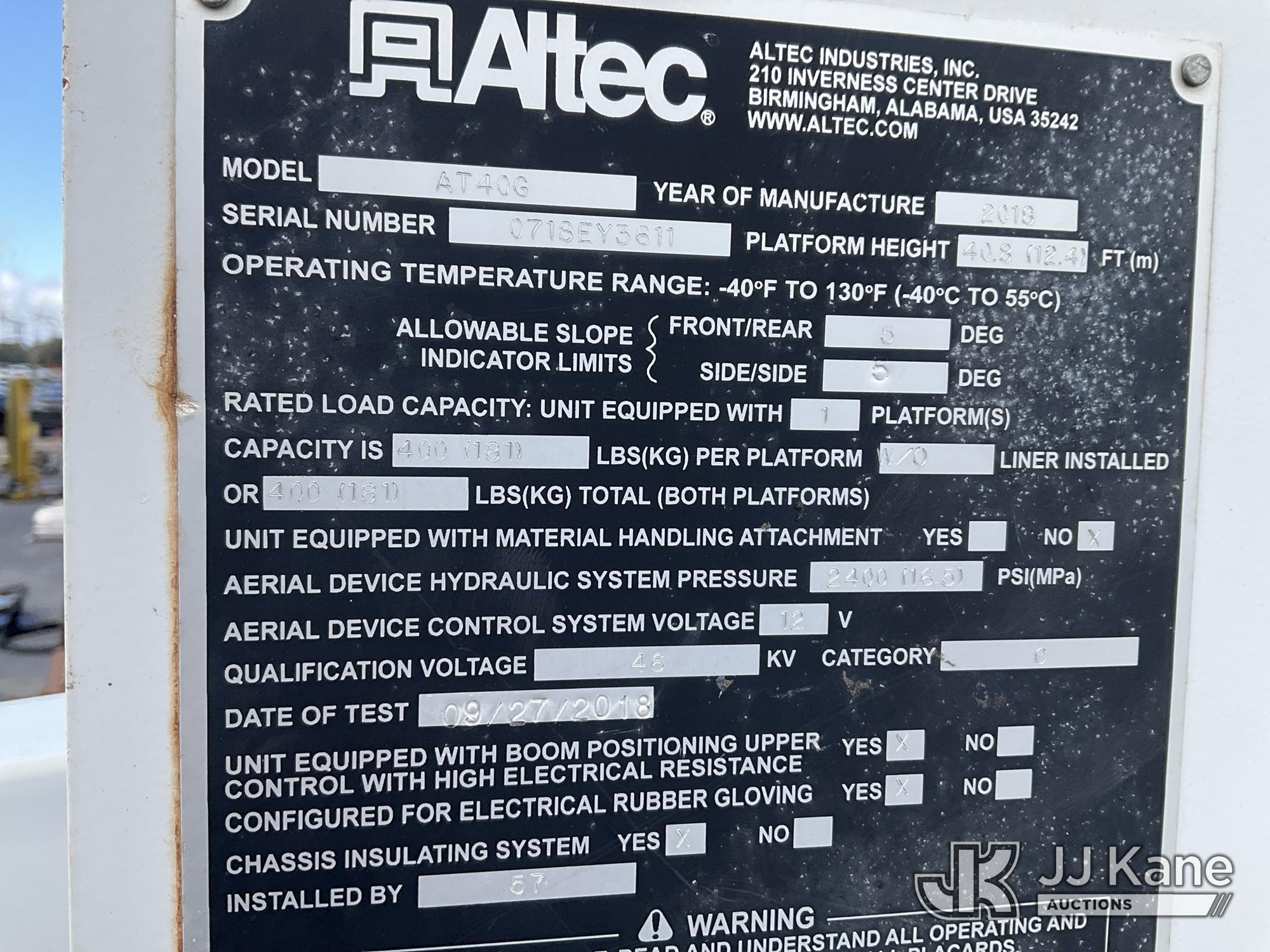 (Dixon, CA) Altec AT40G, Articulating & Telescopic Bucket Truck mounted behind cab on 2018 Ford F-55