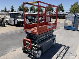 (Dixon, CA) 2018 SkyJack SJIII-3219 Self-Propelled Scissor Lift Runs, Moves, & Operates
