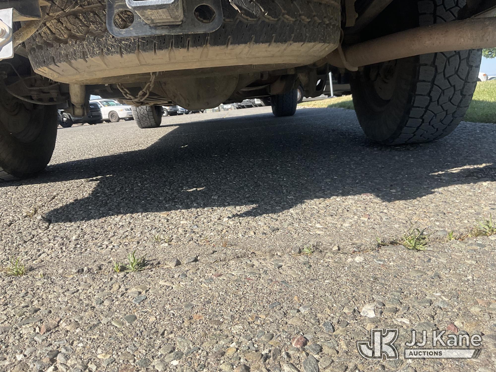 (Dixon, CA) 2014 GMC Sierra 1500 4x4 Extended-Cab Pickup Truck Runs & Moves