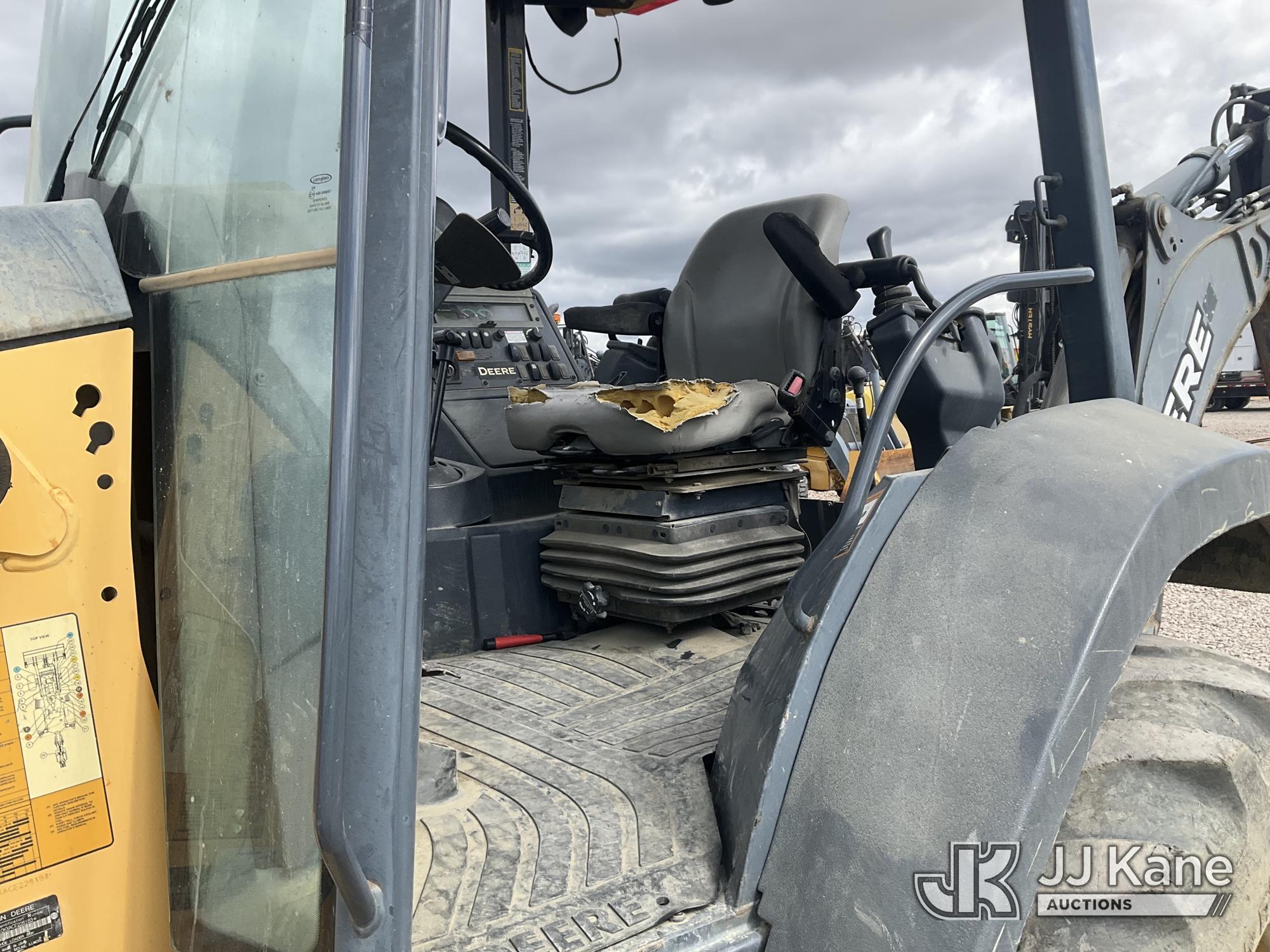 (Dixon, CA) John Deere 310K 4x4 Tractor Loader Backhoe Runs, Moves & Operates) (Backhoe Holders Brok