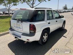 (Dixon, CA) 2006 Chevrolet TrailBlazer 4-Door Sport Utility Vehicle Runs & Moves