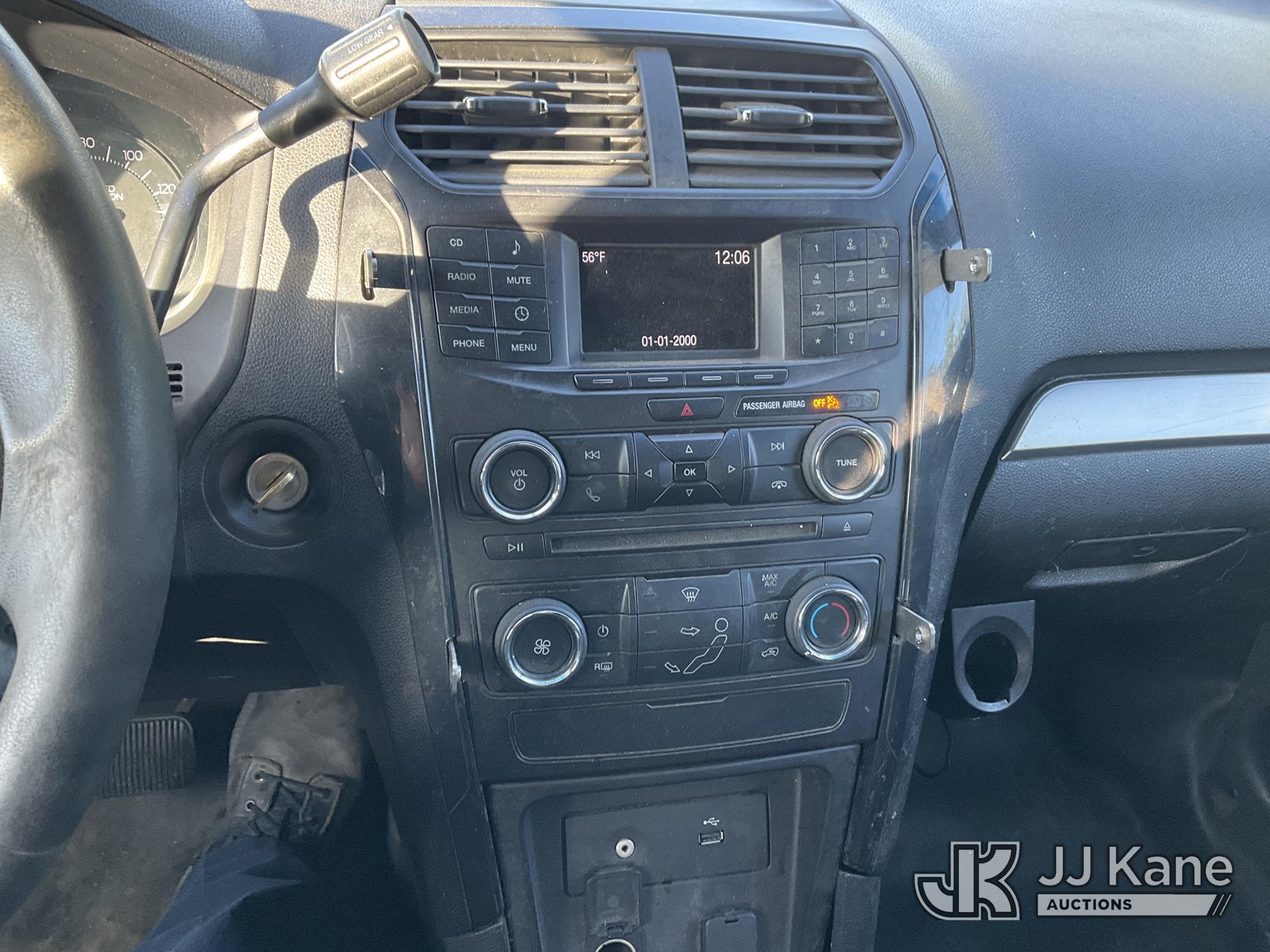 (Dixon, CA) 2016 Ford Explorer AWD Police Interceptor 4-Door Sport Utility Vehicle Runs & Moves) (Ho