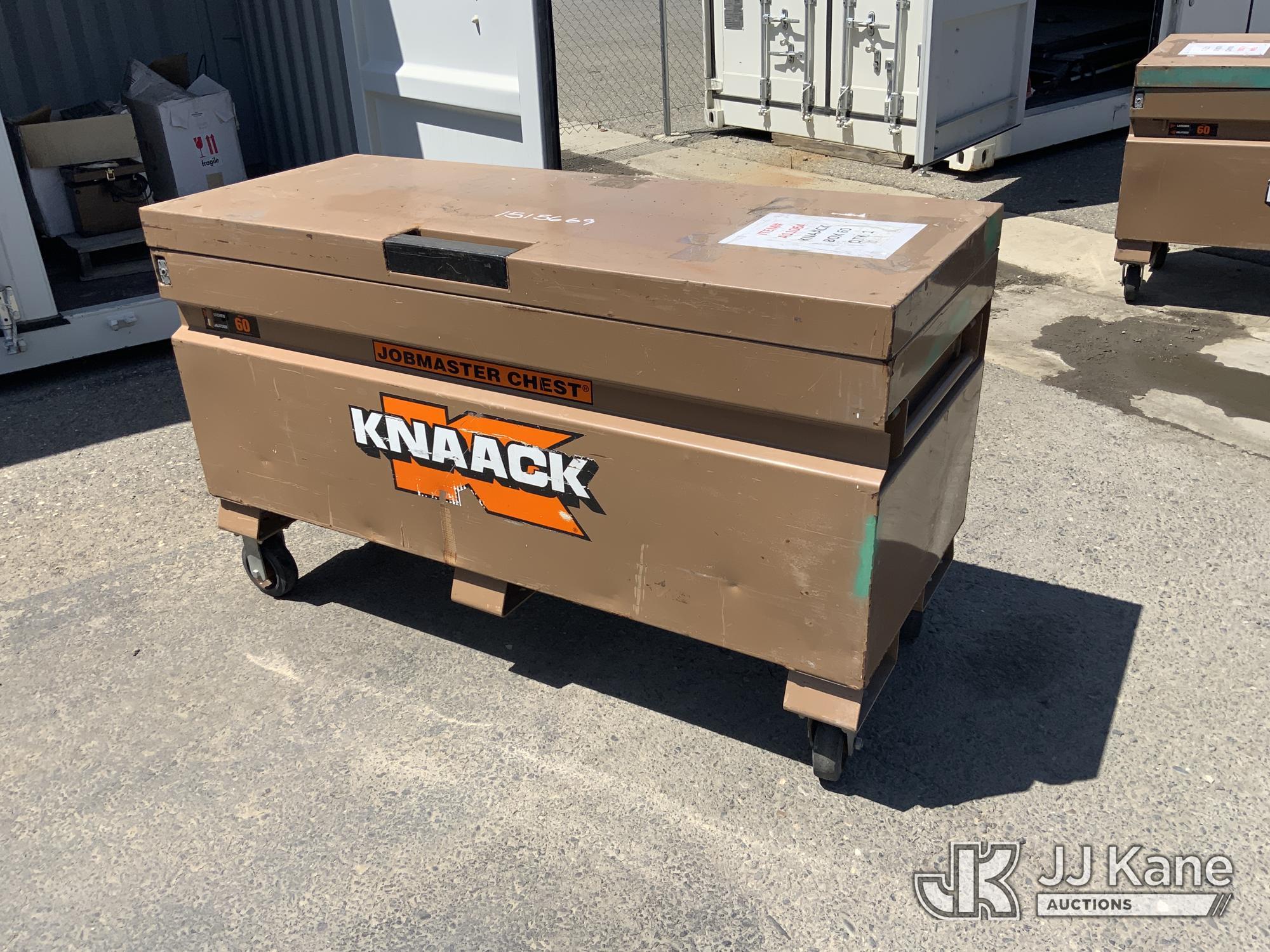 (Dixon, CA) Knaack Chest Tool Box (Used) NOTE: This unit is being sold AS IS/WHERE IS via Timed Auct