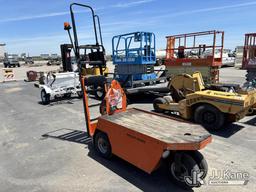 (Dixon, CA) Taylor-Dunn Electric Cart (Moves) (Reads 1 Moves