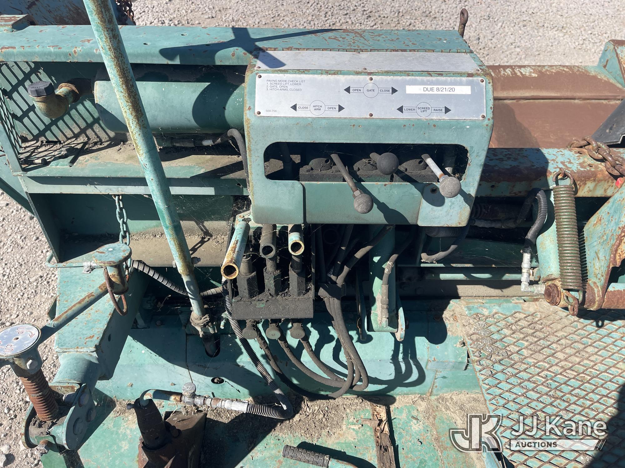 (Dixon, CA) Layton Asphalt Paver Condition Unknown