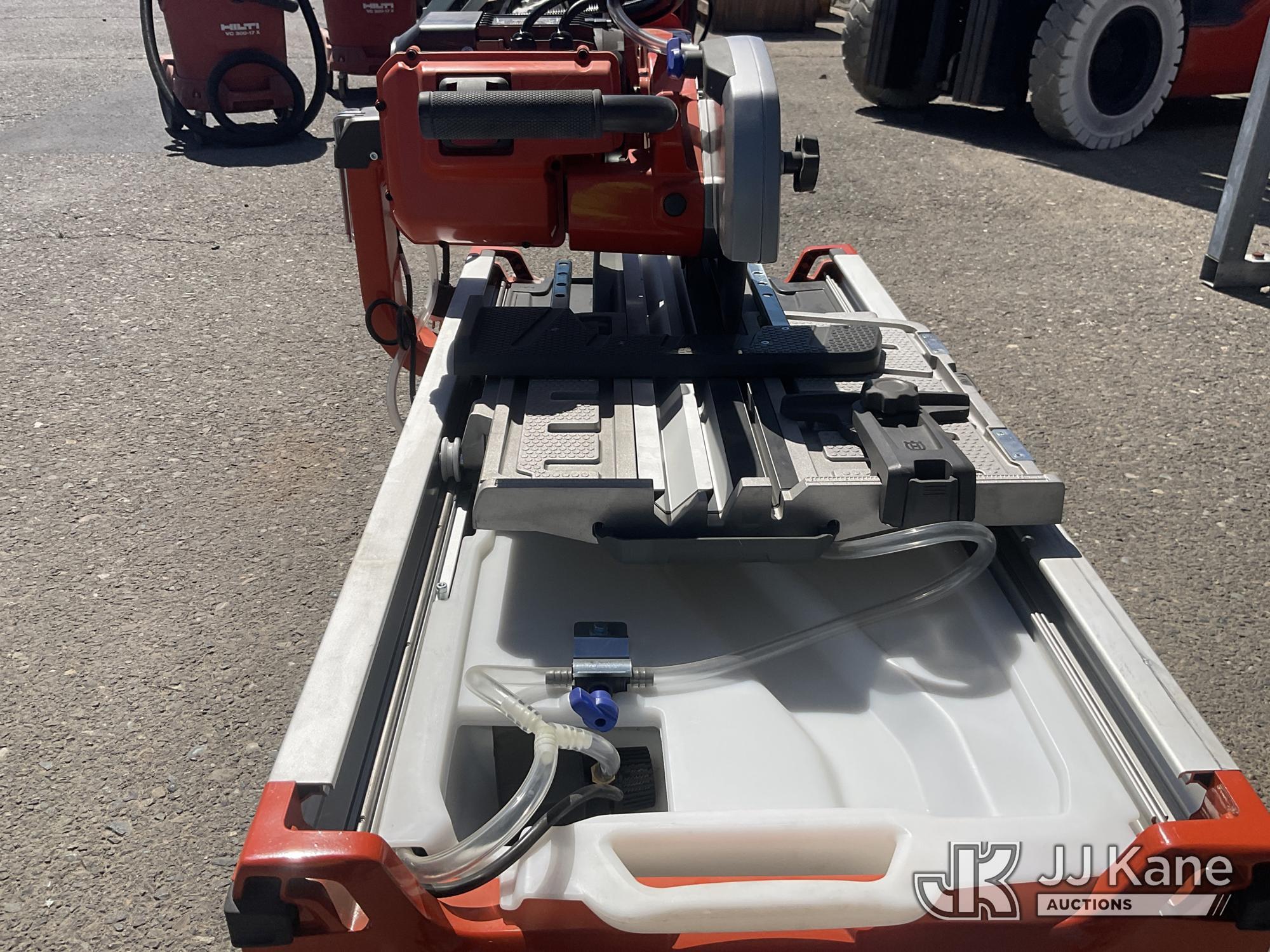 (Dixon, CA) Husqvarna TS70 Electric Tile Saw (Used) NOTE: This unit is being sold AS IS/WHERE IS via