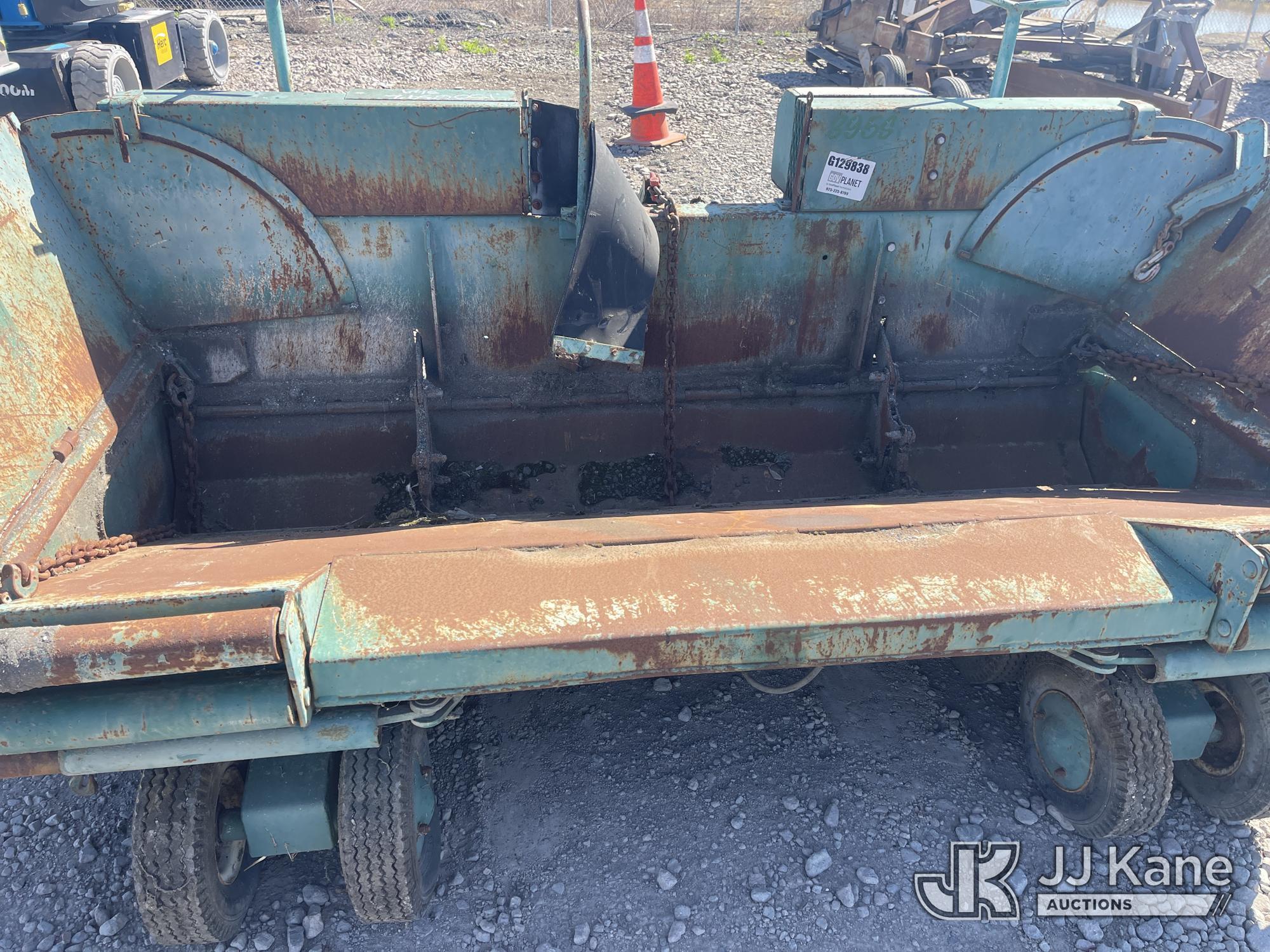 (Dixon, CA) Layton Asphalt Paver Condition Unknown