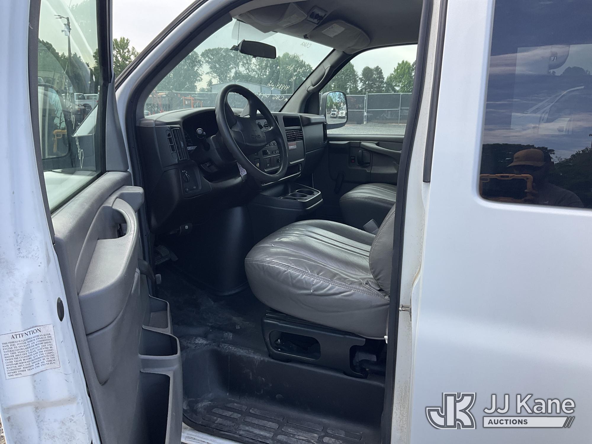 (China Grove, NC) 2007 GMC Savanna Extended Passenger Van Not Running, Condition Unknown, No CNG Fue