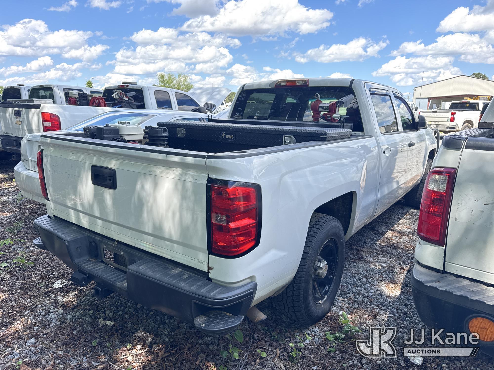 (Wakefield, VA) 2014 Chevrolet Silverado 1500 4x4 Crew-Cab Pickup Truck Not Running, Condition Unkno