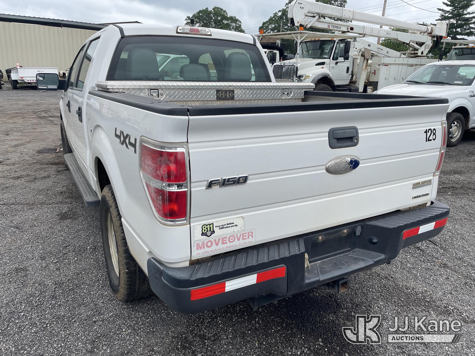 (Albertville, AL) 2012 Ford F150 4x4 Crew-Cab Pickup Truck, (Municipality Owned) Runs & Moves) (Jump