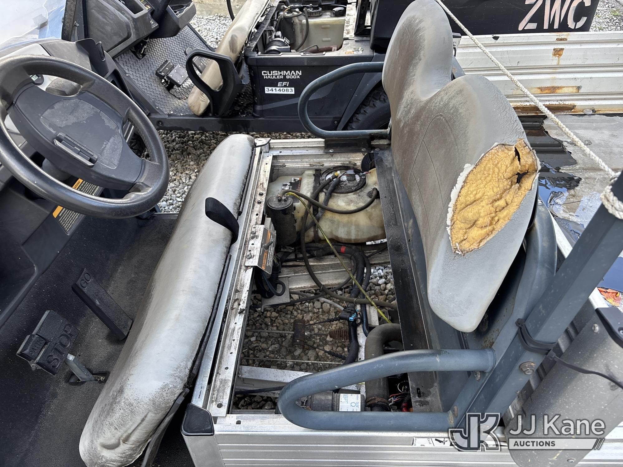 (Loxahatchee, FL) Club Car CarryAll 500 Yard Cart No Title) (Not Running, Condition Unknown) (Missin