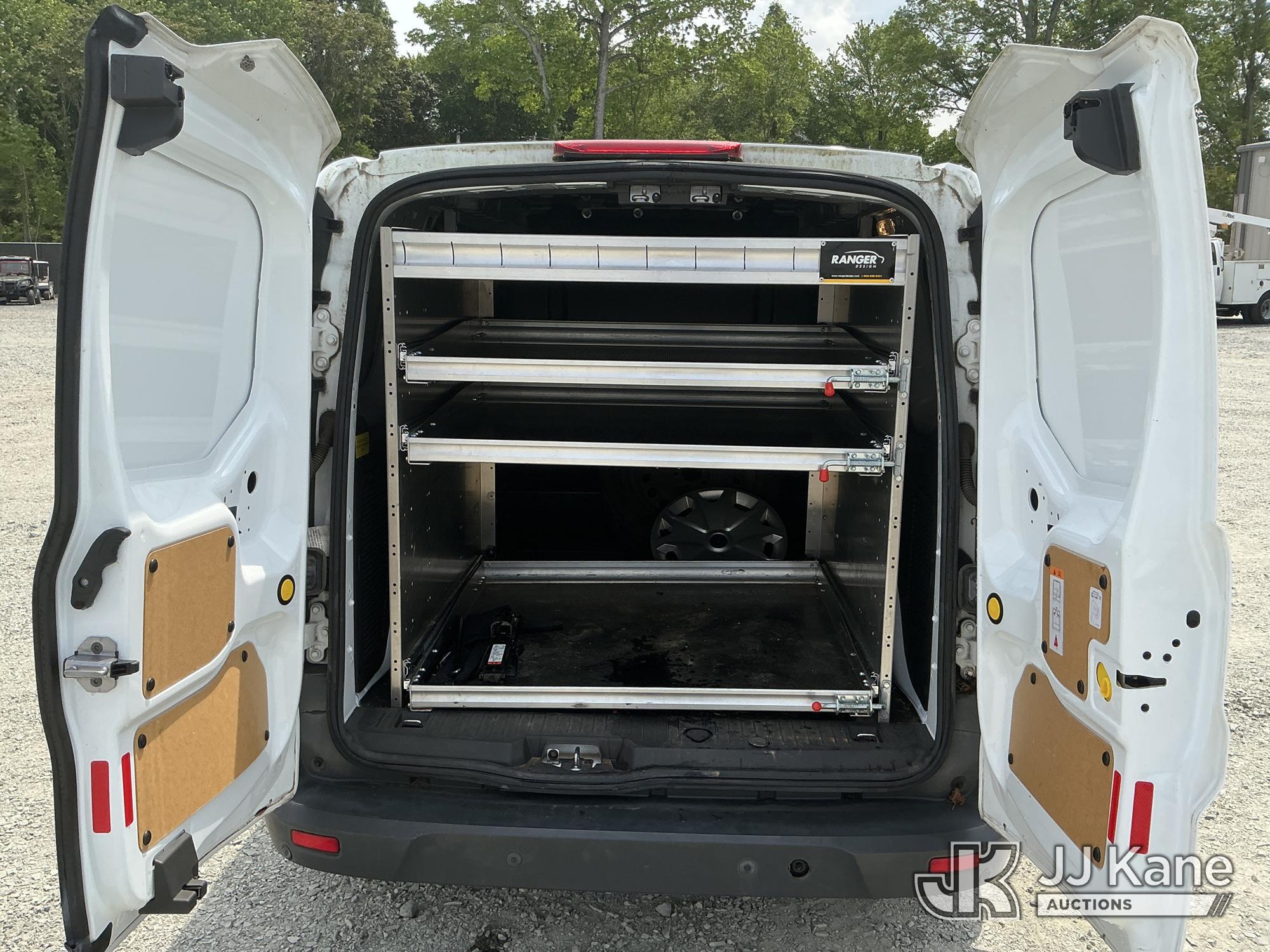 (China Grove, NC) 2018 Ford TRANSIT CONNECT Mini Cargo Van Runs & Moves) (Check Engine Light On, Pai