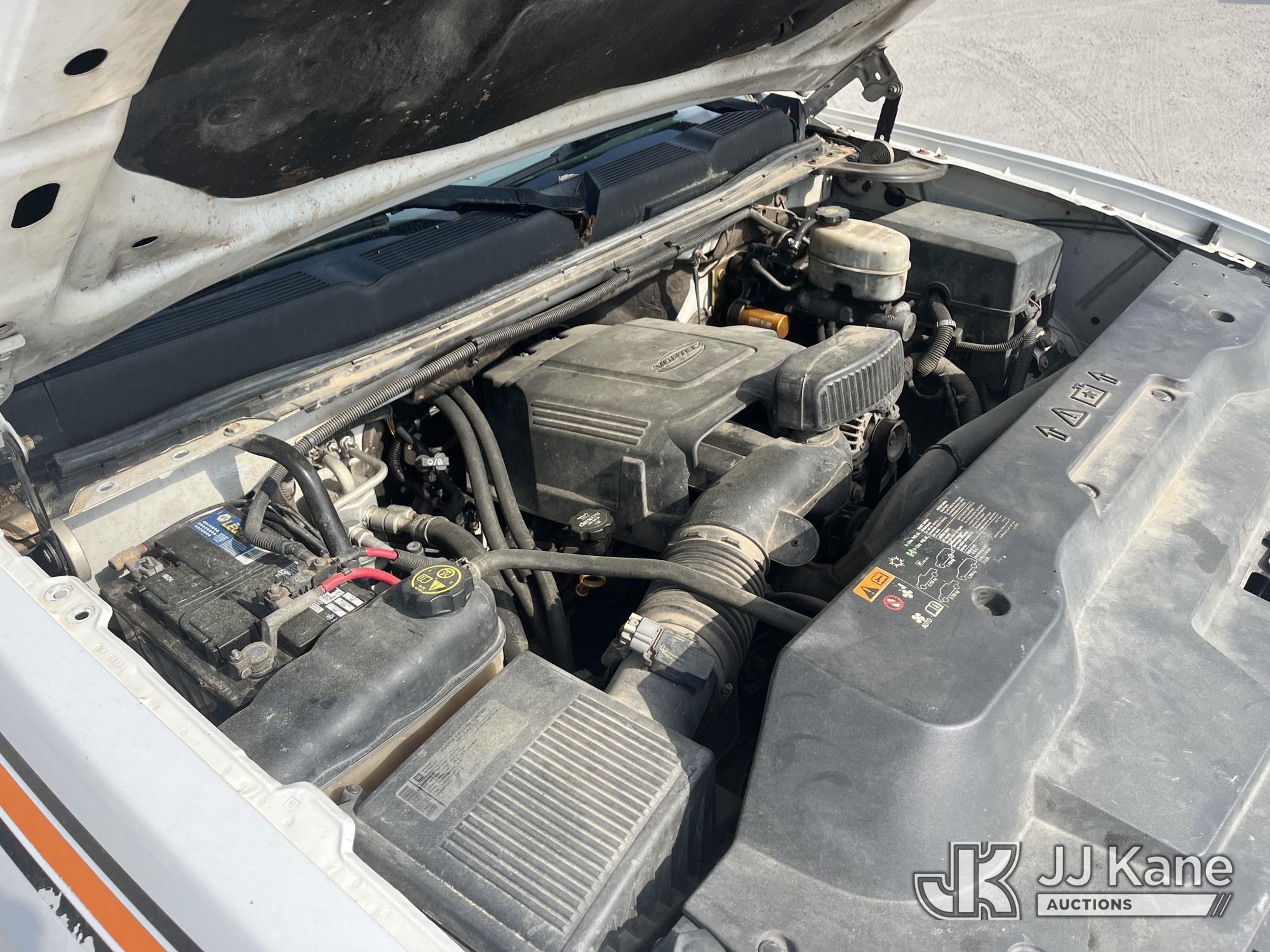 (Chester, VA) 2012 Chevrolet Silverado 2500HD 4x4 Crew-Cab Pickup Truck Runs & Moves) (Engine Tick,
