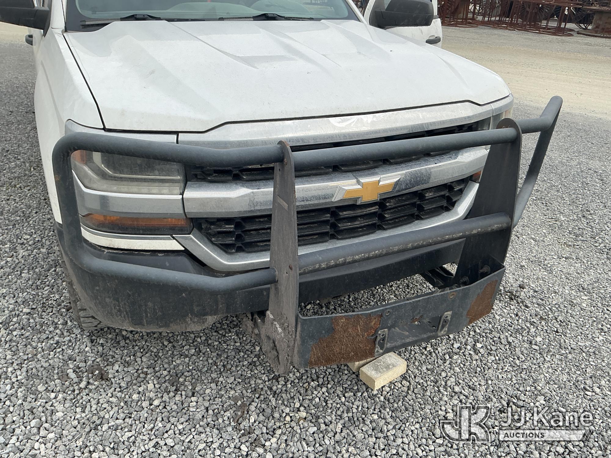 (Moncks Corner, SC) 2018 Chevrolet Silverado 1500 4x4 Crew-Cab Pickup Truck Not Running, Condition U