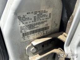 (Wakefield, VA) 2013 Ford F250 Crew-Cab Pickup Truck Runs & Moves) (Check Engine Light On, Body/Pain