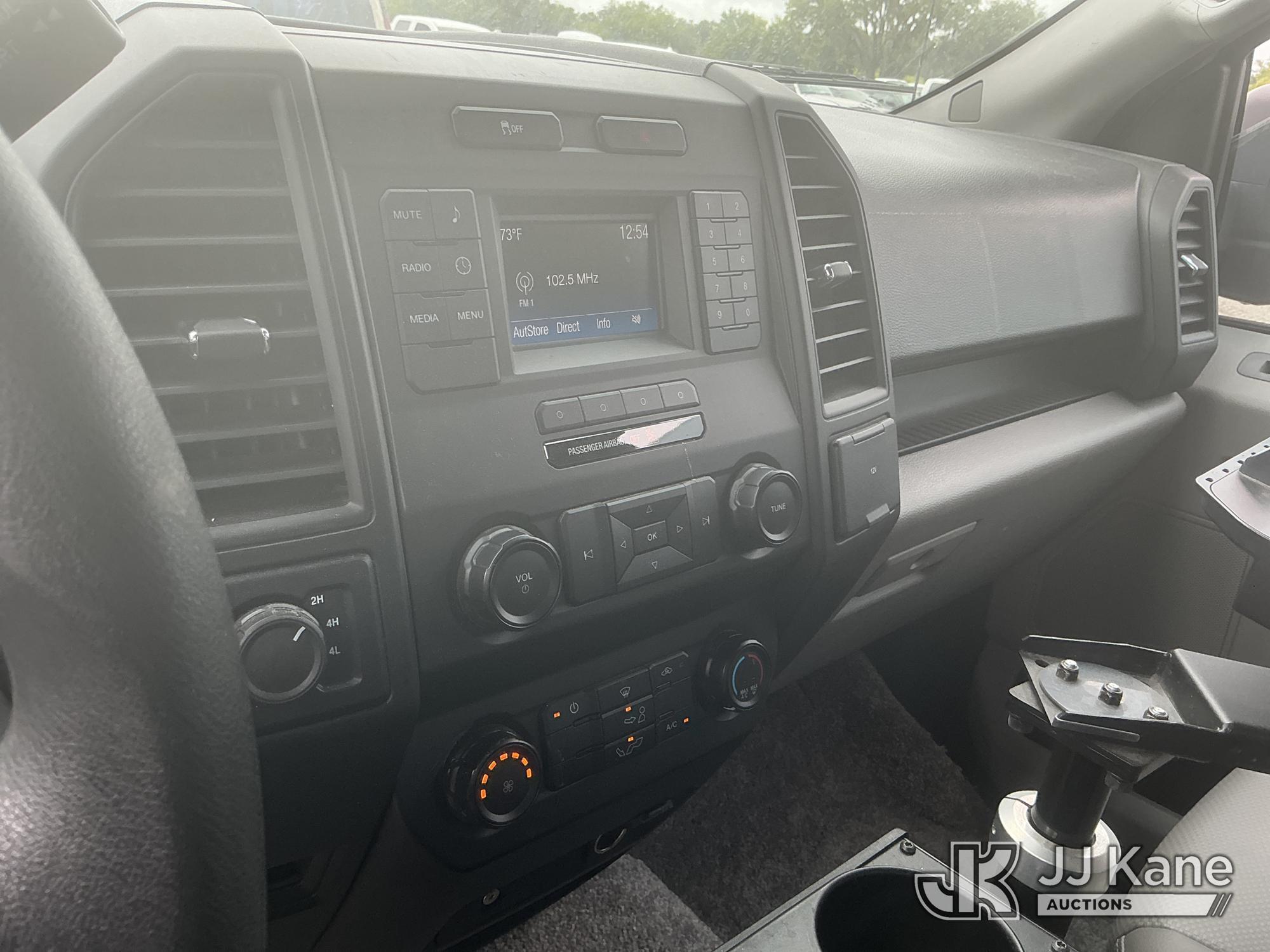 (Tampa, FL) 2017 Ford F150 4x4 Extended-Cab Pickup Truck Hillsborough County BOCC Unit)(Runs & Moves