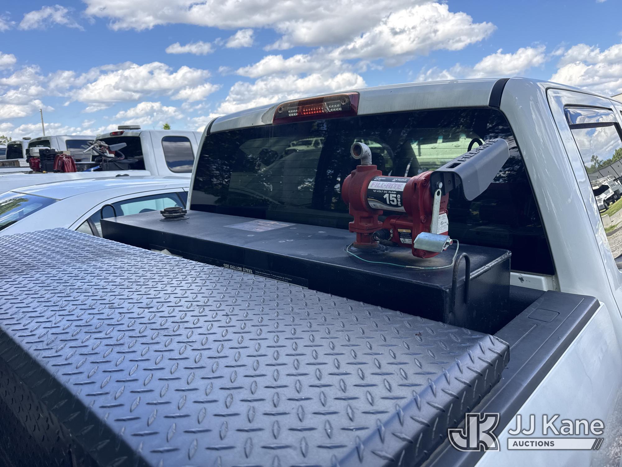 (Wakefield, VA) 2014 Chevrolet Silverado 1500 4x4 Crew-Cab Pickup Truck Not Running, Condition Unkno