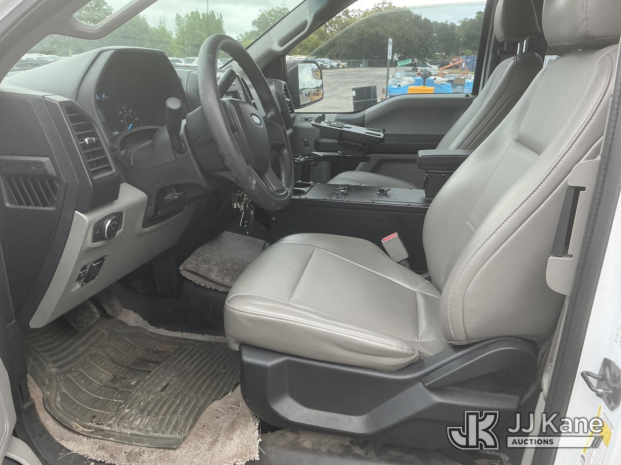 (Tampa, FL) 2017 Ford F150 4x4 Extended-Cab Pickup Truck Hillsborough County BOCC Unit)(Runs & Moves