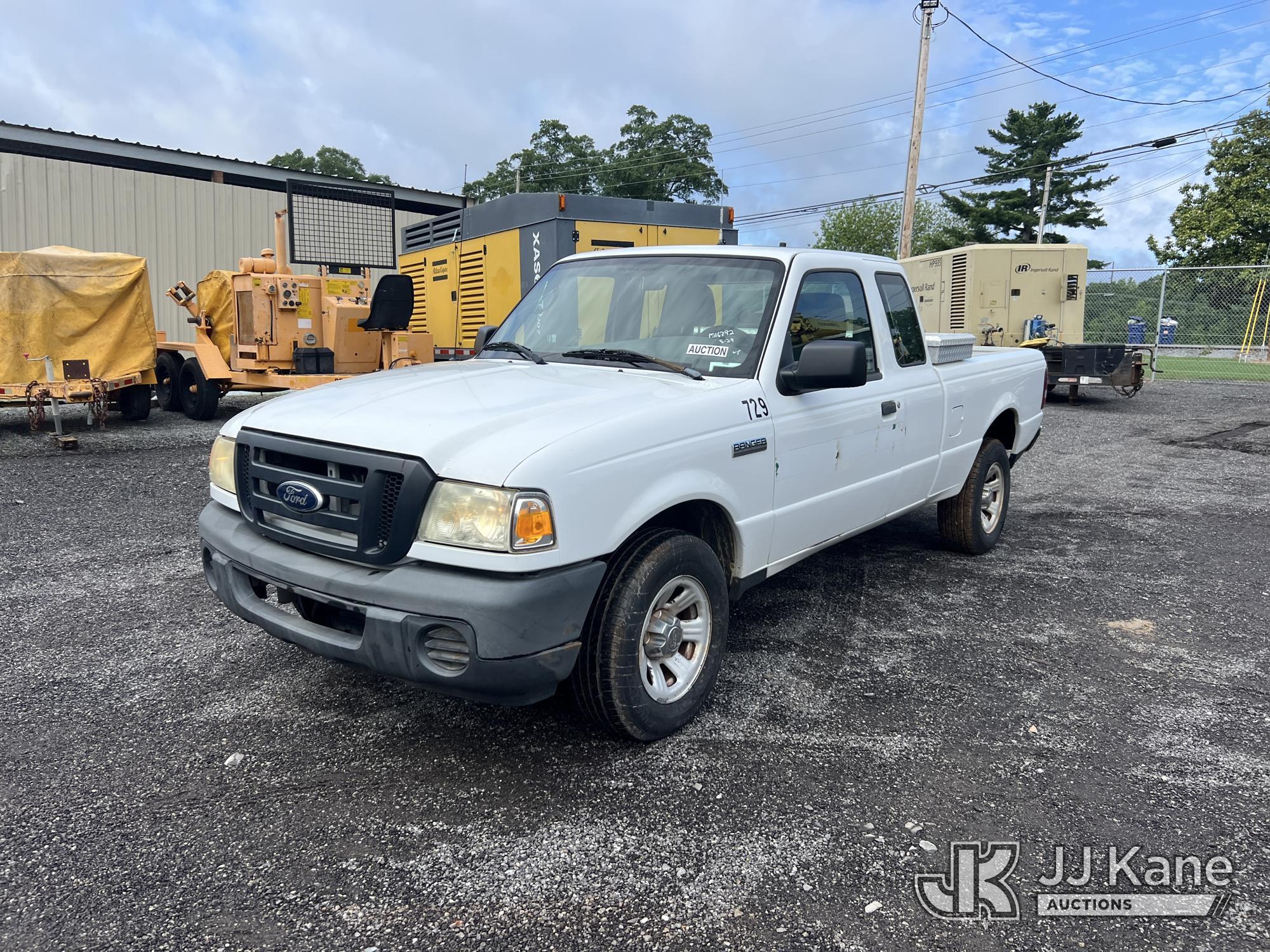 (Albertville, AL) 2011 Ford Ranger Extended-Cab Pickup Truck, (Municipality Owned) Runs & Moves) (Ju