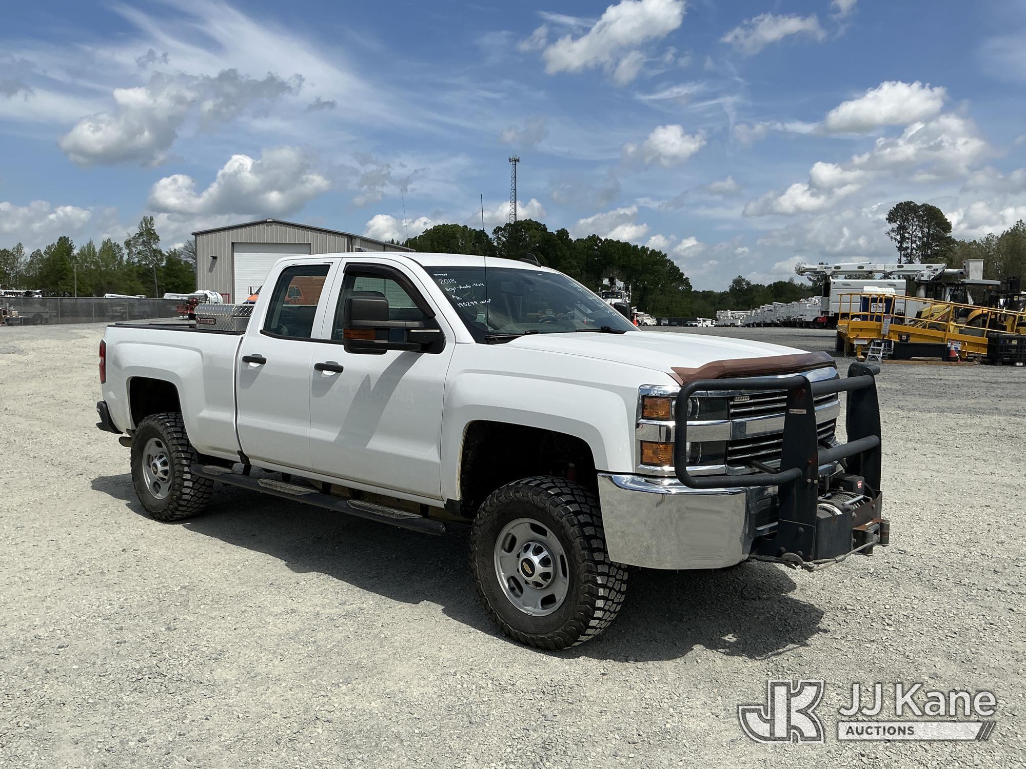 (China Grove, NC) 2018 Chevrolet Silverado 2500HD 4x4 Extended-Cab Pickup Truck Runs & Moves) (Check