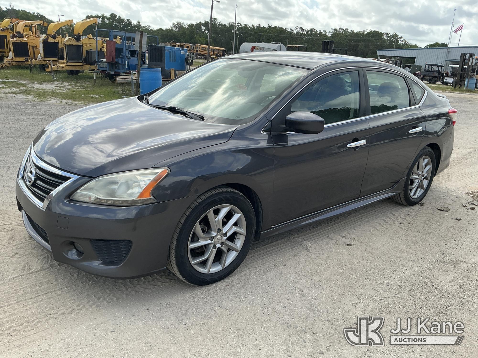 (Tampa, FL) 2014 Nissan Sentra 4-Door Sedan Runs & Moves) (Body Damage, Paint Damage) (FL Residents