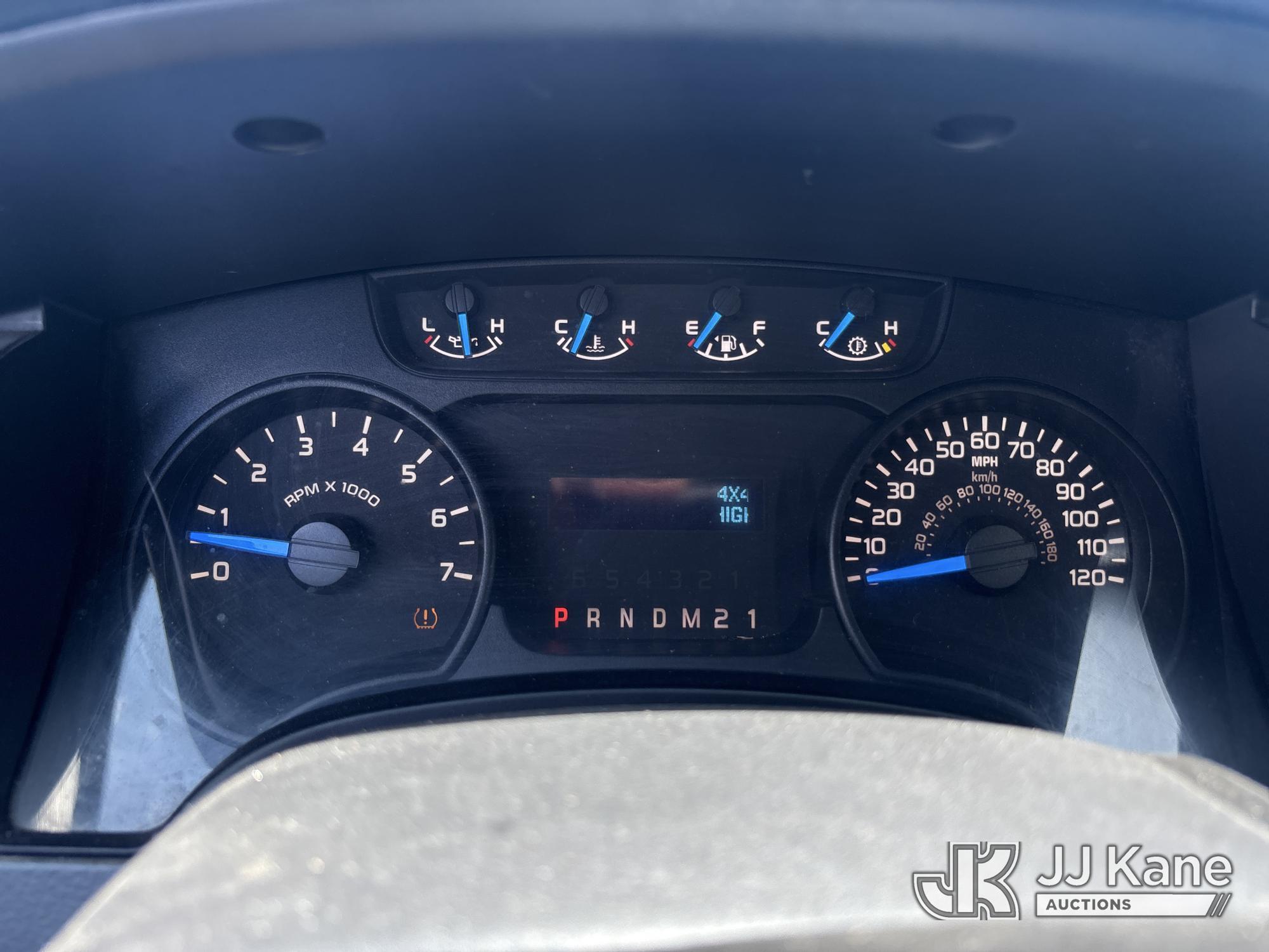 (Tampa, FL) 2014 Ford F150 4x4 Extended-Cab Pickup Truck Runs & Moves) (Body & Paint Damage