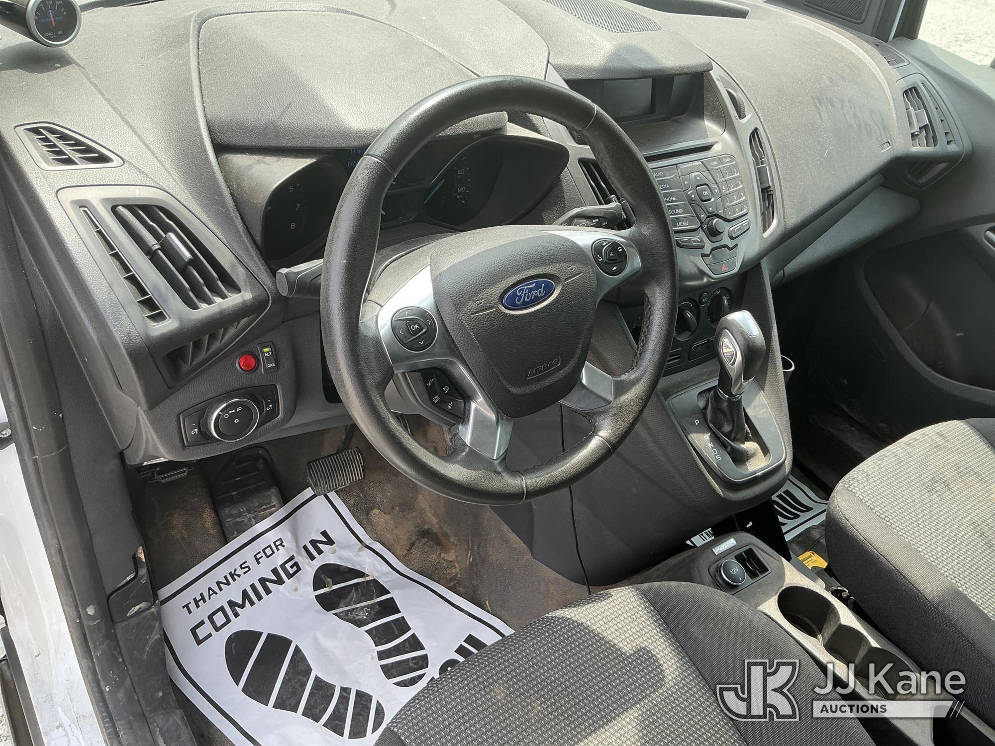 (China Grove, NC) 2018 Ford TRANSIT CONNECT Mini Cargo Van Runs & Moves) (Check Engine Light On, Pai