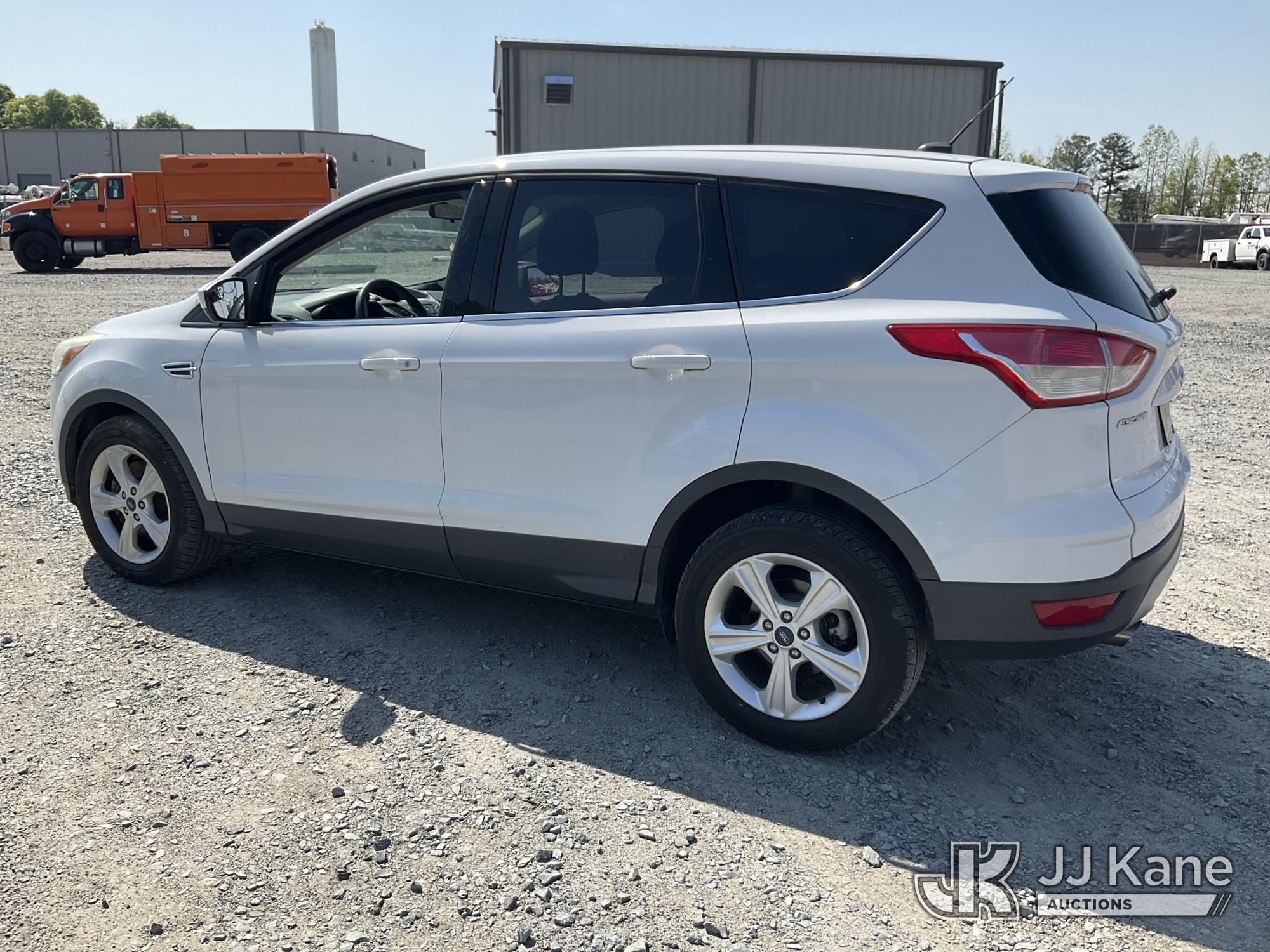 (China Grove, NC) 2015 Ford Escape 4x4 4-Door Sport Utility Vehicle Runs & Moves) (Engine Light On,