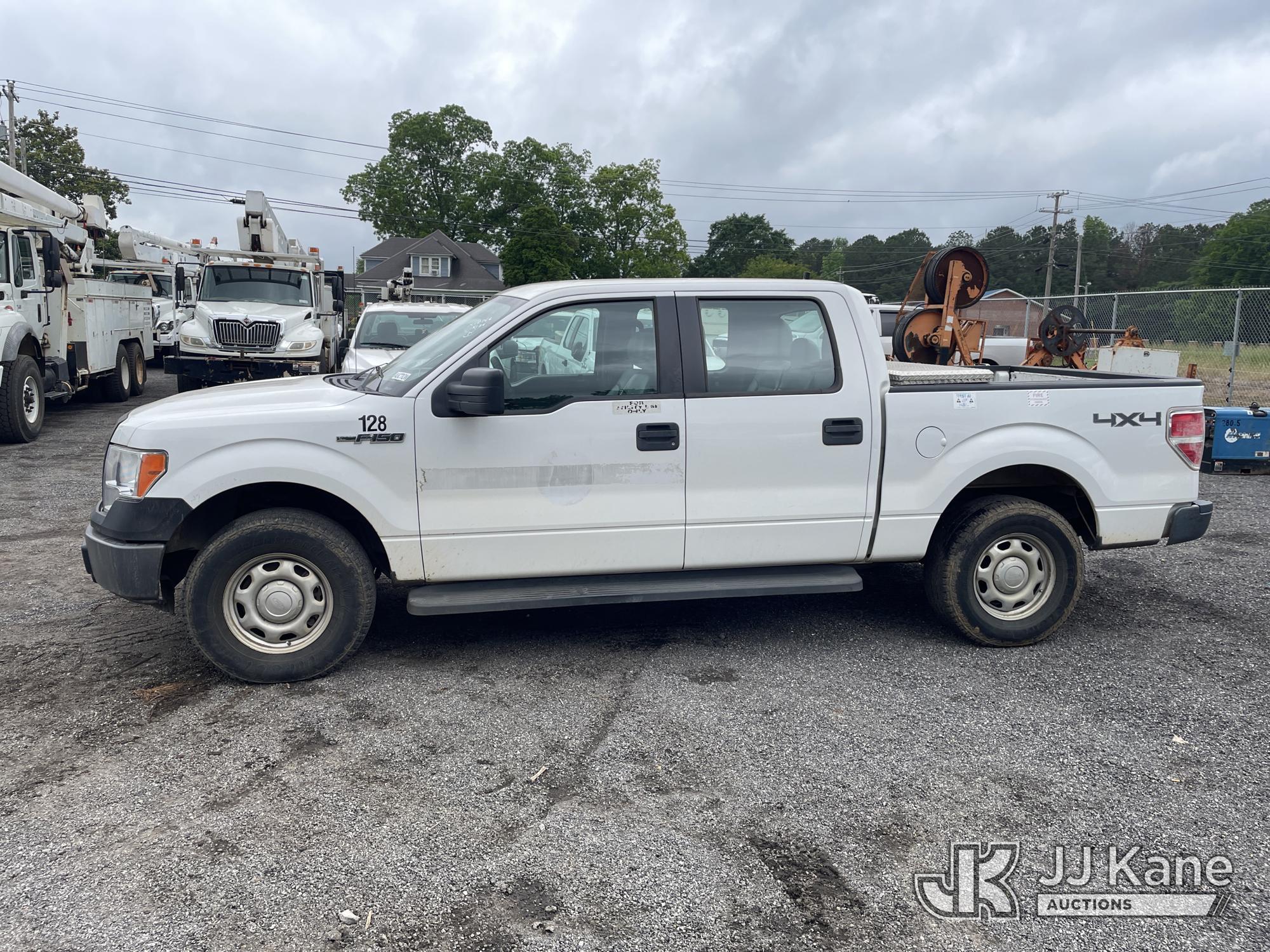 (Albertville, AL) 2012 Ford F150 4x4 Crew-Cab Pickup Truck, (Municipality Owned) Runs & Moves) (Jump