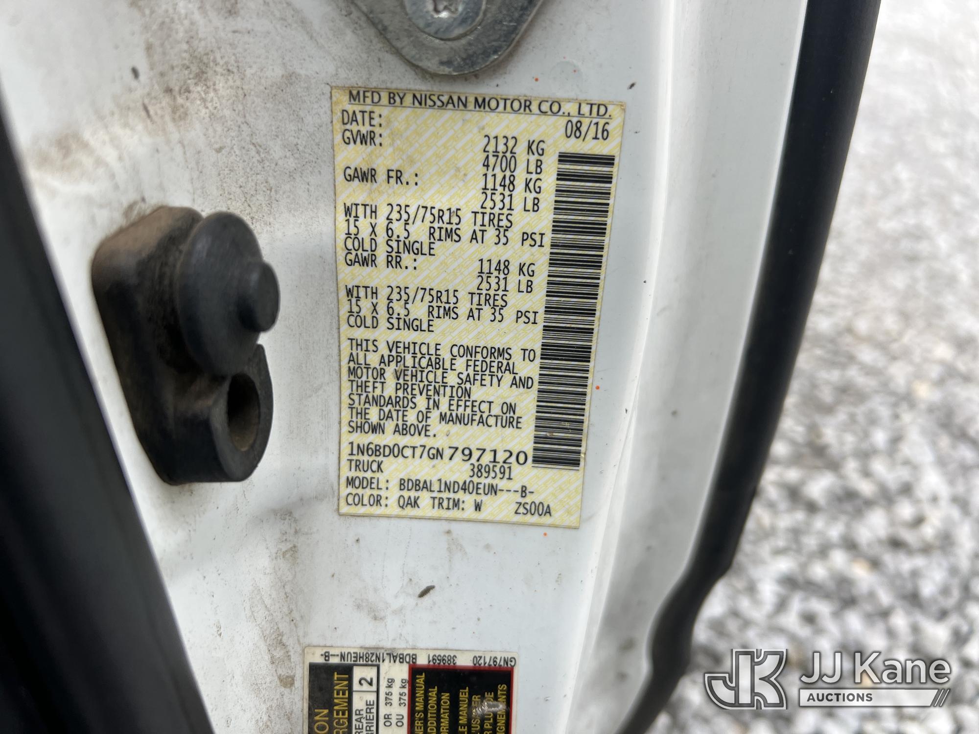 (Villa Rica, GA) 2016 Nissan Frontier Extended-Cab Pickup Truck Runs & Moves) (Check Engine Light On