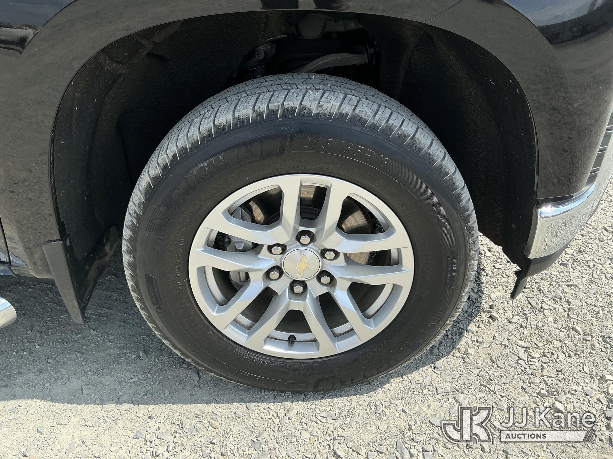 (China Grove, NC) 2020 Chevrolet Silverado 1500 4x4 Crew-Cab Pickup Truck Runs & Moves) (Seller Stat
