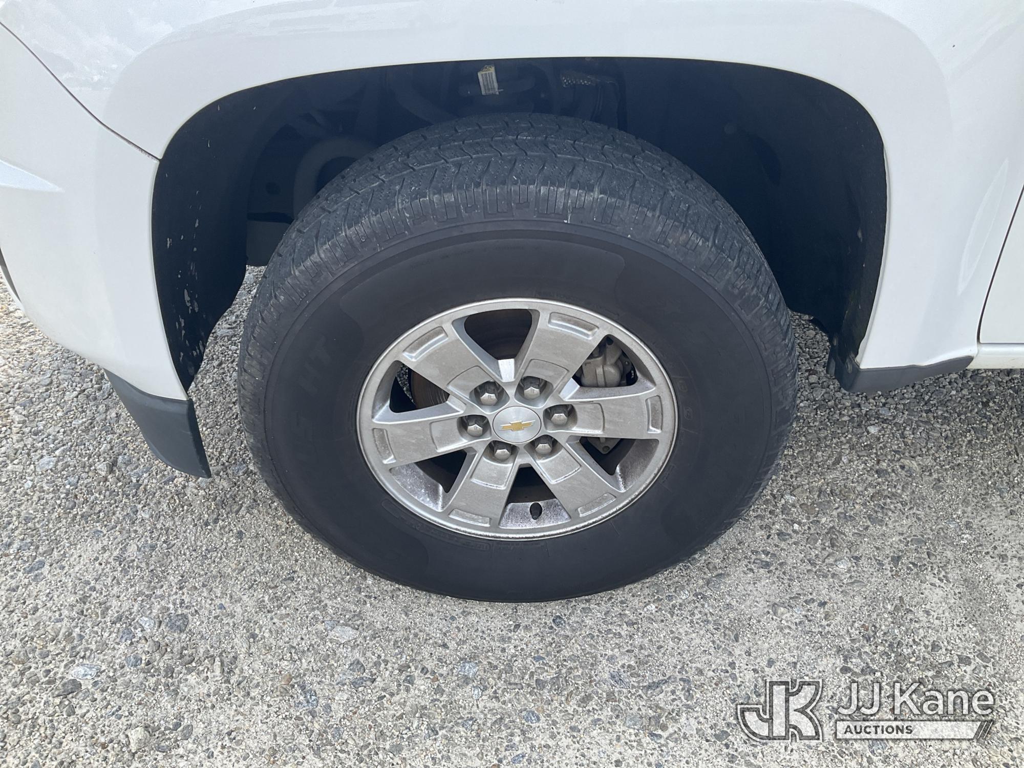 (Villa Rica, GA) 2016 Chevrolet Colorado 4x4 Crew-Cab Pickup Truck, (Southern Company Unit) Wrecked)