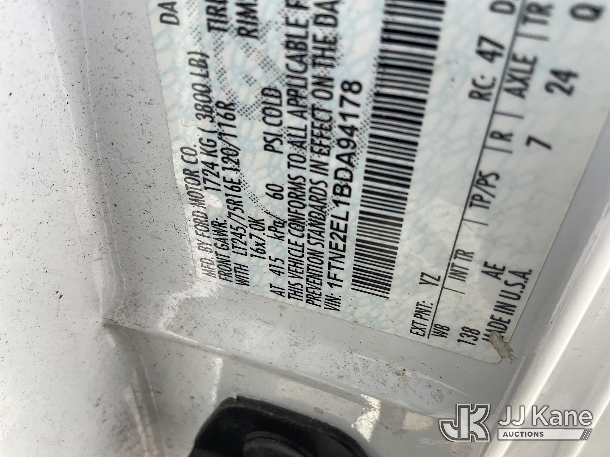 (Verona, KY) 2011 Ford E250 Cargo Van Runs & Moves) (Rust Damage