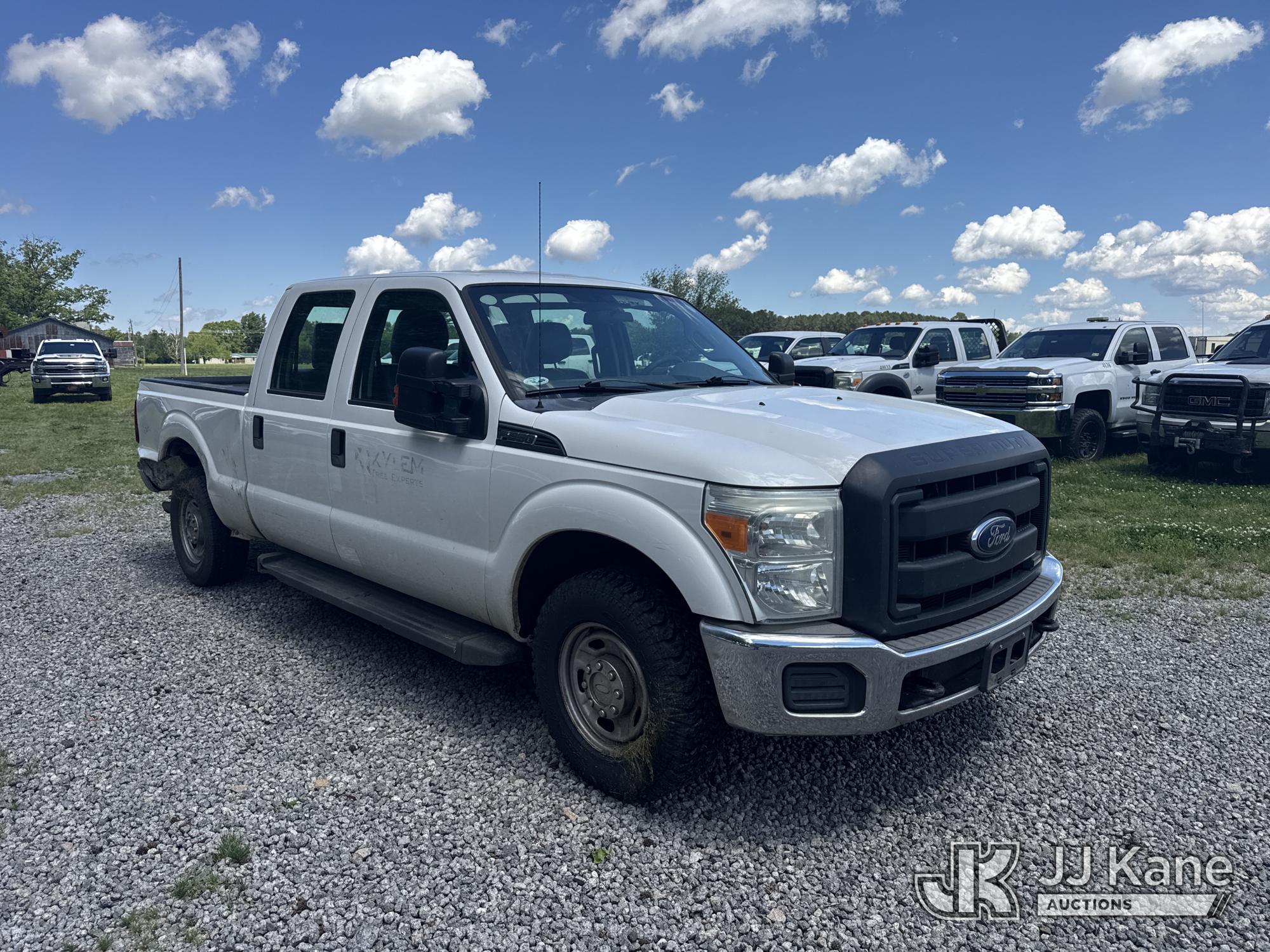 (Wakefield, VA) 2013 Ford F250 Crew-Cab Pickup Truck Runs & Moves) (Check Engine Light On, Body/Pain