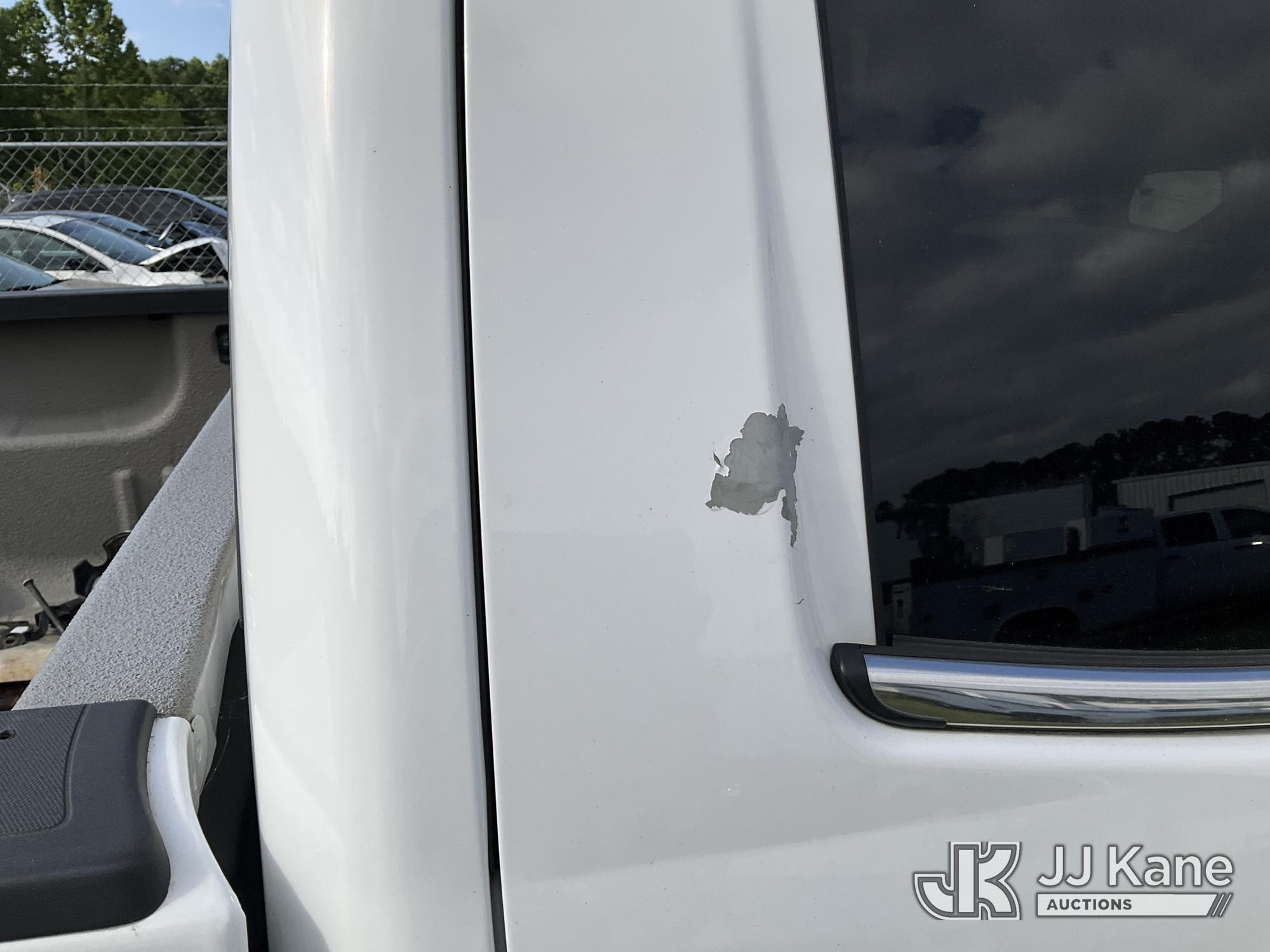 (Florence, SC) 2015 GMC Sierra 1500 4x4 Crew-Cab Pickup Truck Not Running Condition Unknown) (Parts