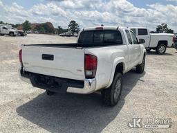 (Villa Rica, GA) 2018 Toyota Tacoma 4x4 Extended-Cab Pickup Truck Runs) (Intermittently Moves, Wreck