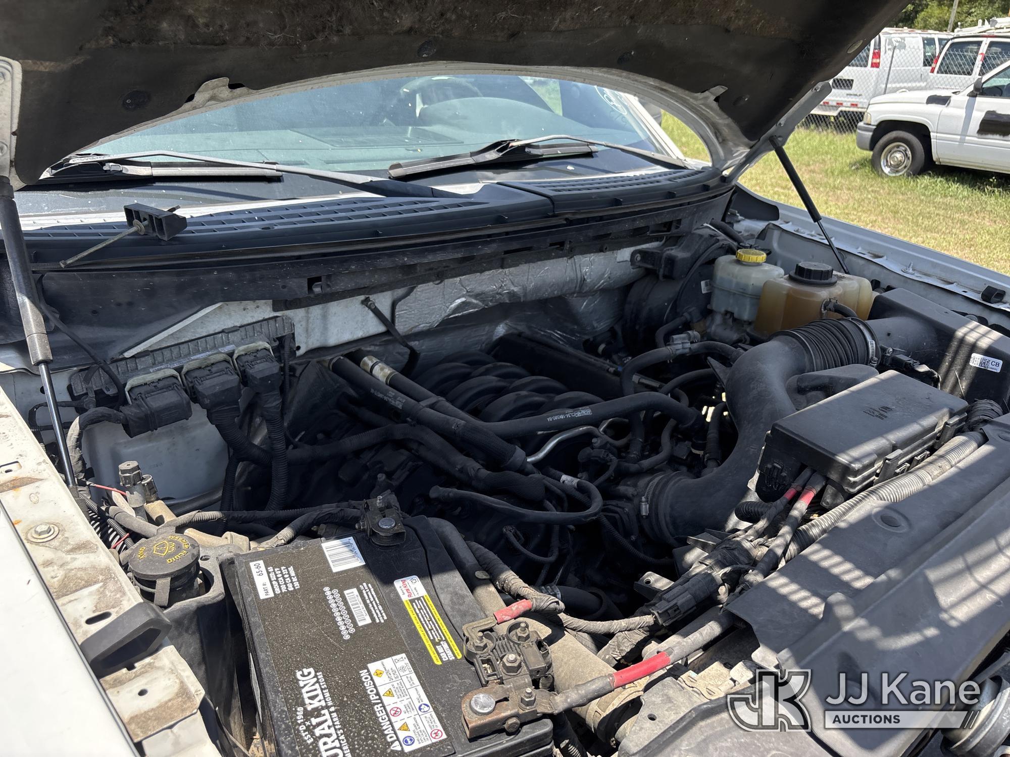 (Tampa, FL) 2014 Ford F150 4x4 Extended-Cab Pickup Truck Runs & Moves) (Body & Paint Damage