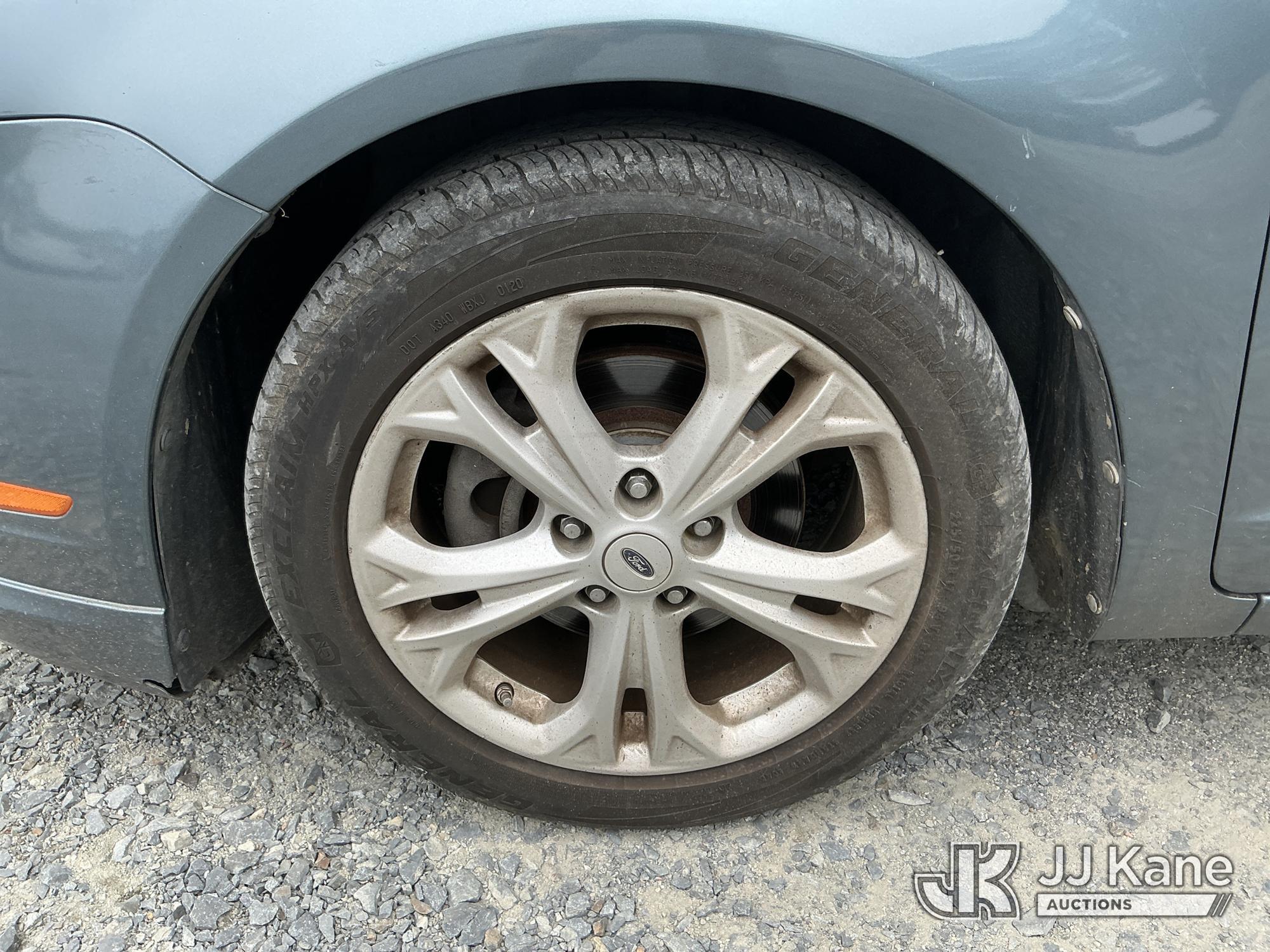 (China Grove, NC) 2012 Ford Fusion 4-Door Sedan Runs & Moves) (Paint Damage