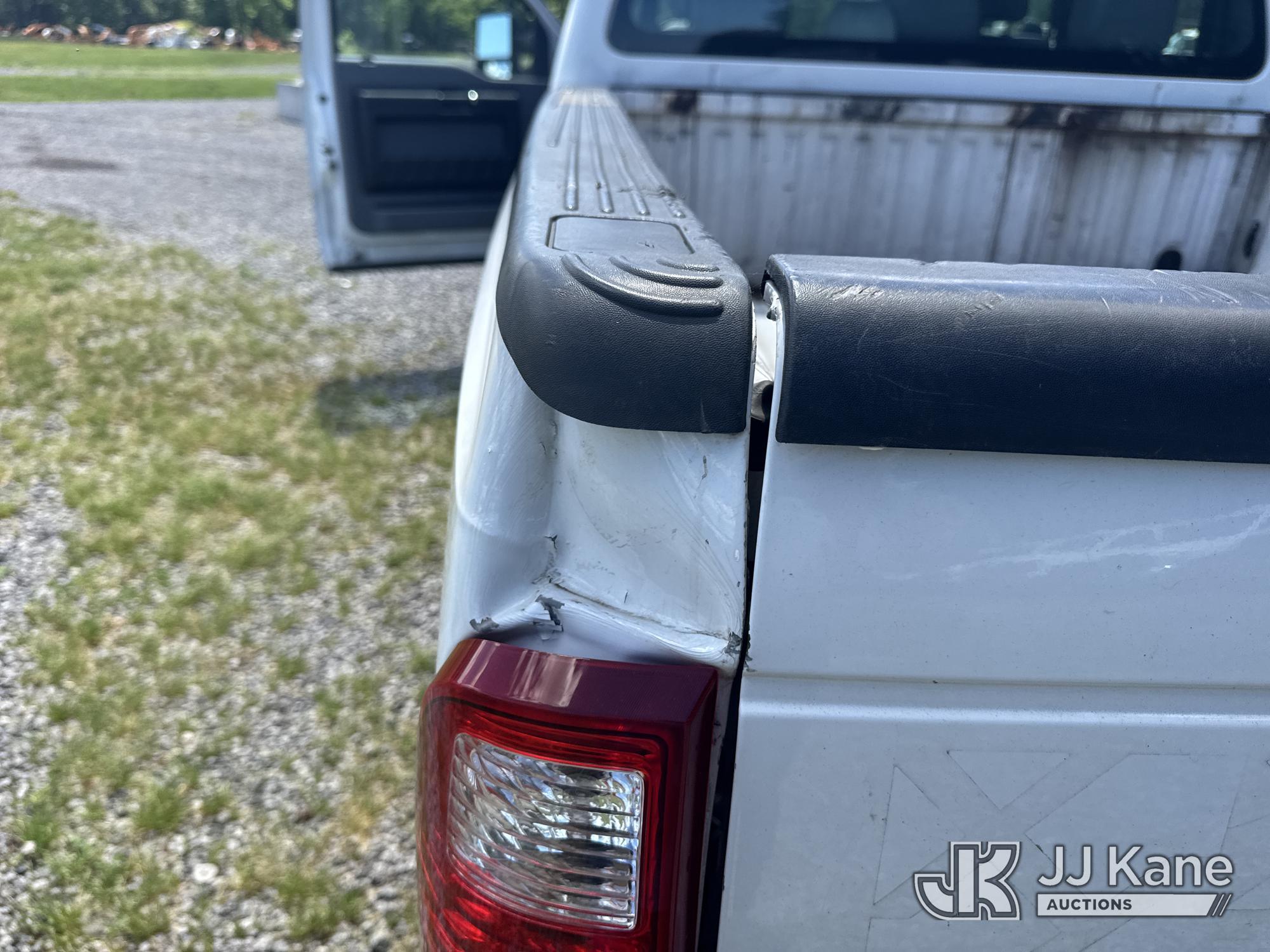 (Wakefield, VA) 2013 Ford F250 Crew-Cab Pickup Truck Runs & Moves) (Check Engine Light On, Body/Pain