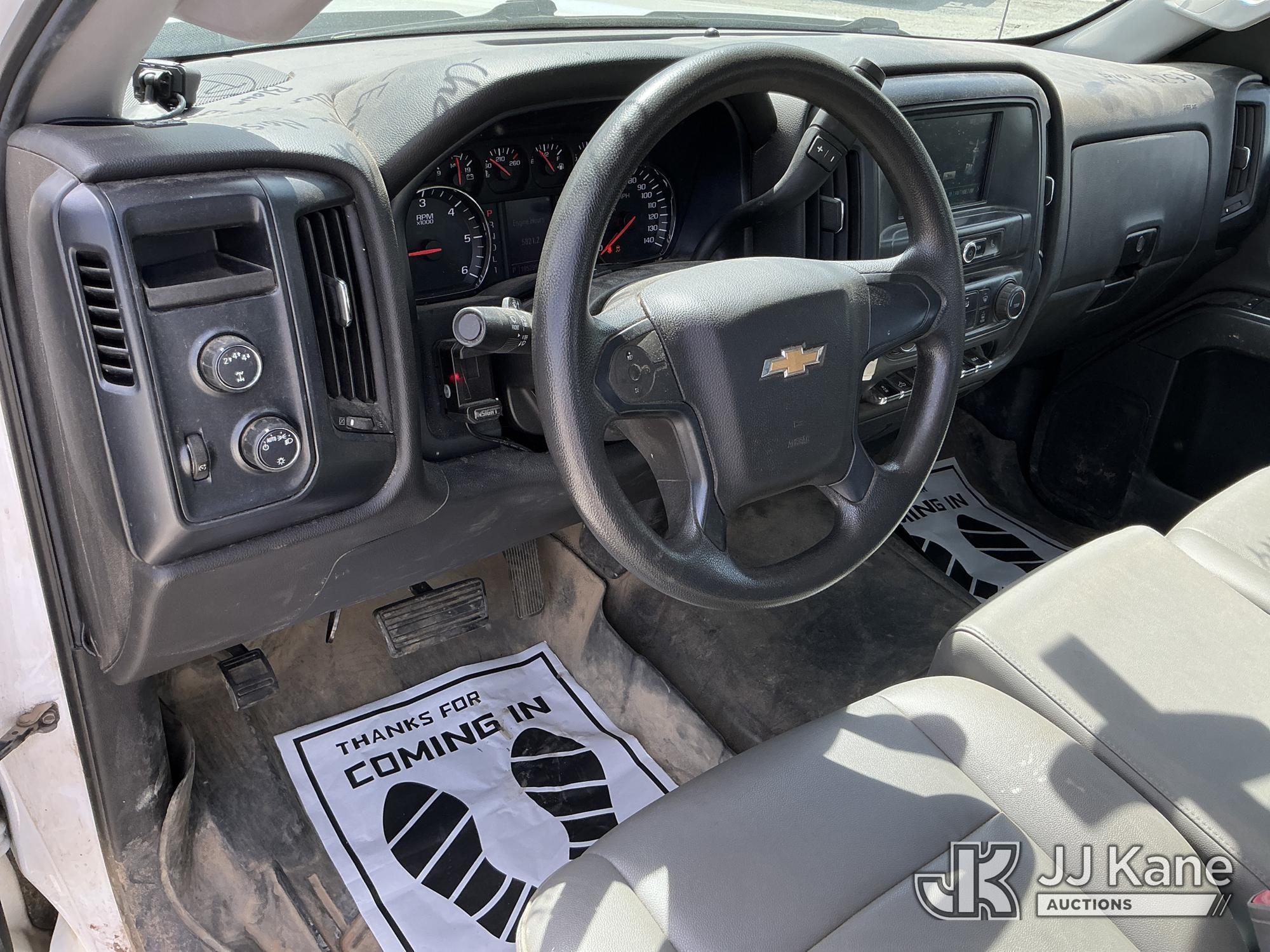 (China Grove, NC) 2018 Chevrolet Silverado 2500HD 4x4 Extended-Cab Pickup Truck Runs & Moves) (Check