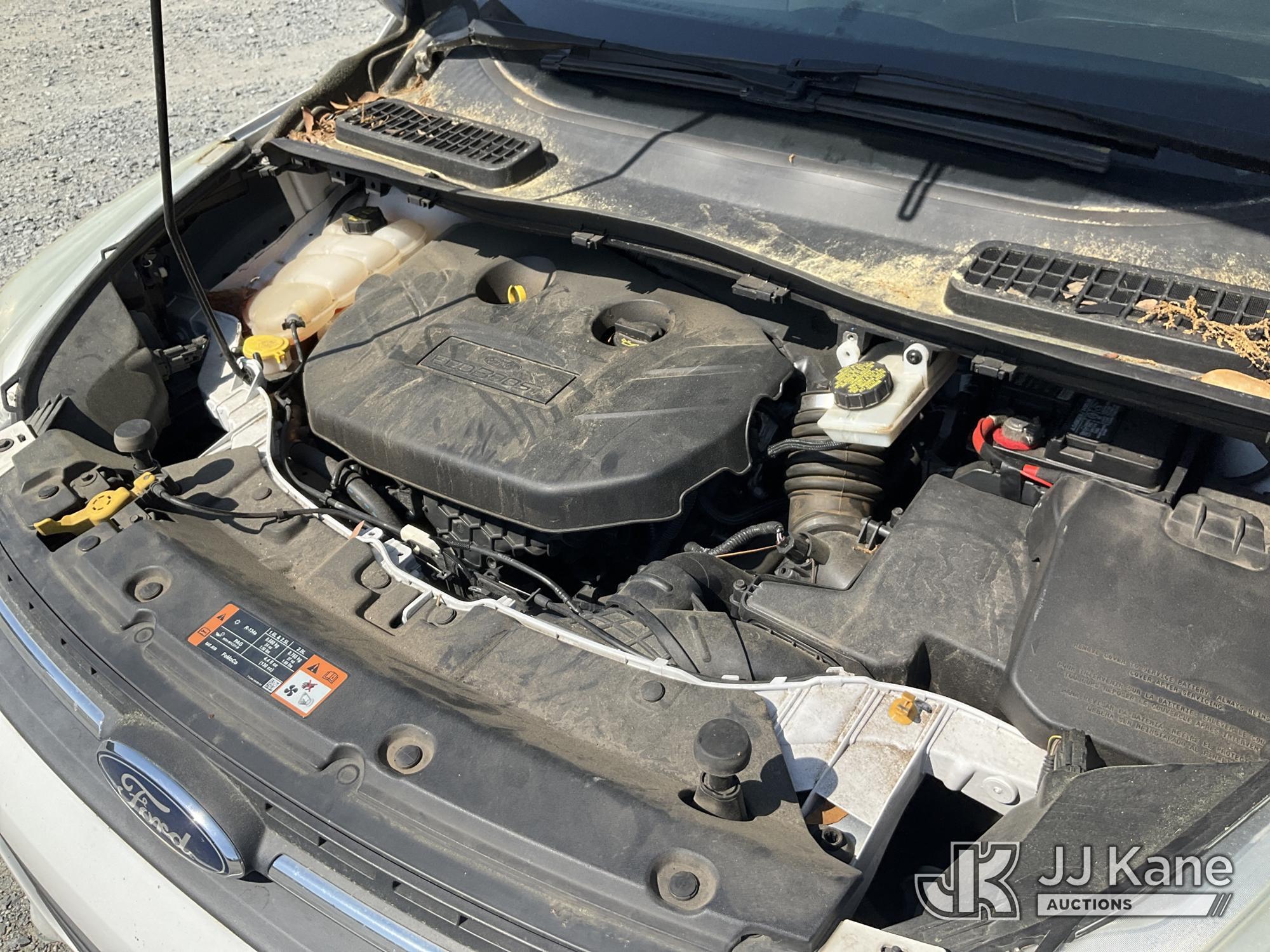 (China Grove, NC) 2015 Ford Escape 4x4 4-Door Sport Utility Vehicle Runs & Moves) (Engine Light On,