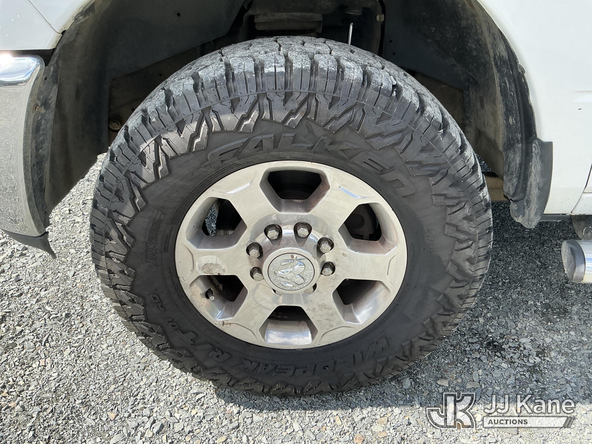 (China Grove, NC) 2016 RAM 2500 4x4 Crew-Cab Pickup Truck Runs & Moves) (Check Engine Light On, Body