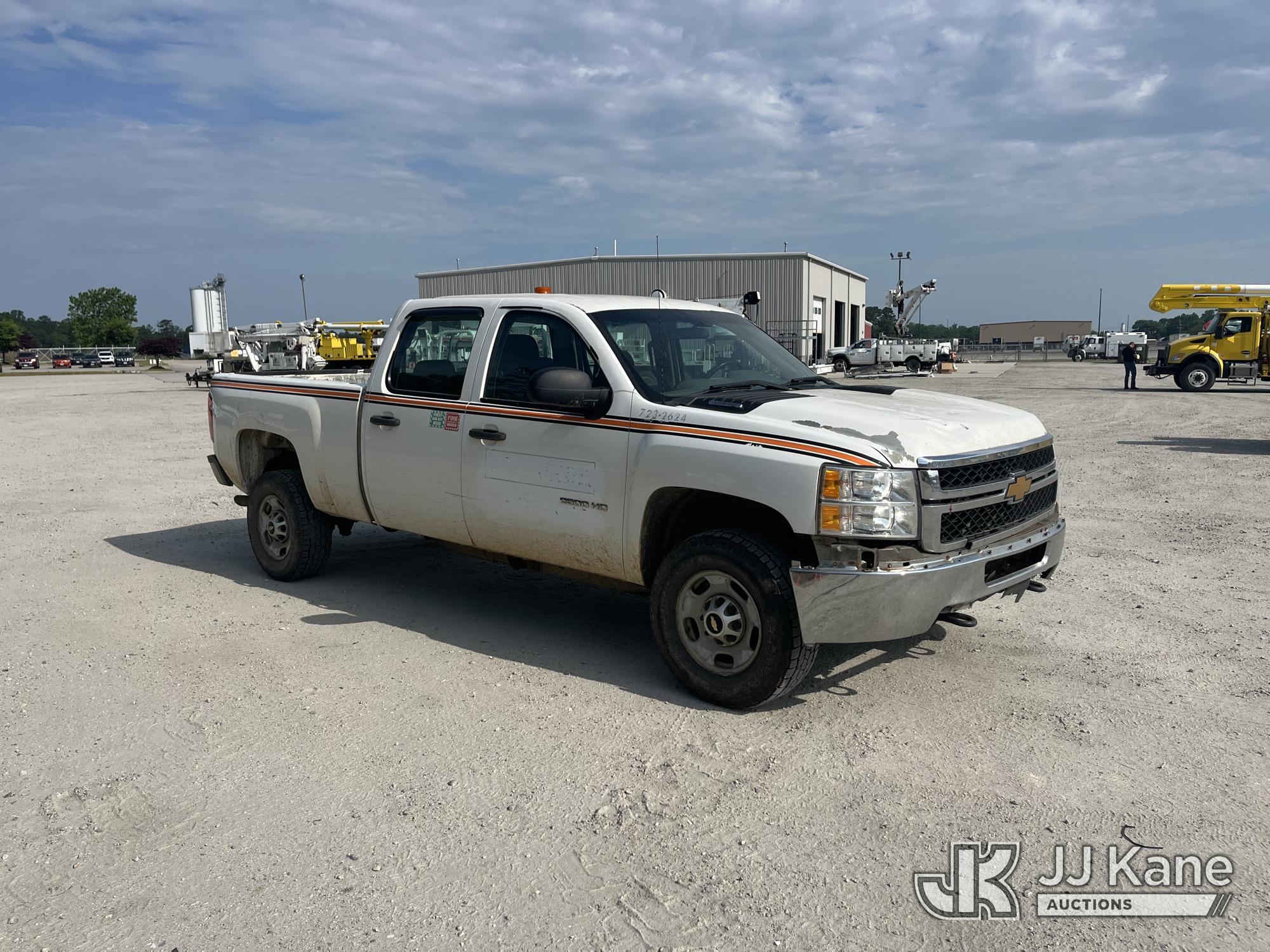 (Chester, VA) 2012 Chevrolet Silverado 2500HD 4x4 Crew-Cab Pickup Truck Runs & Moves) (Engine Tick,